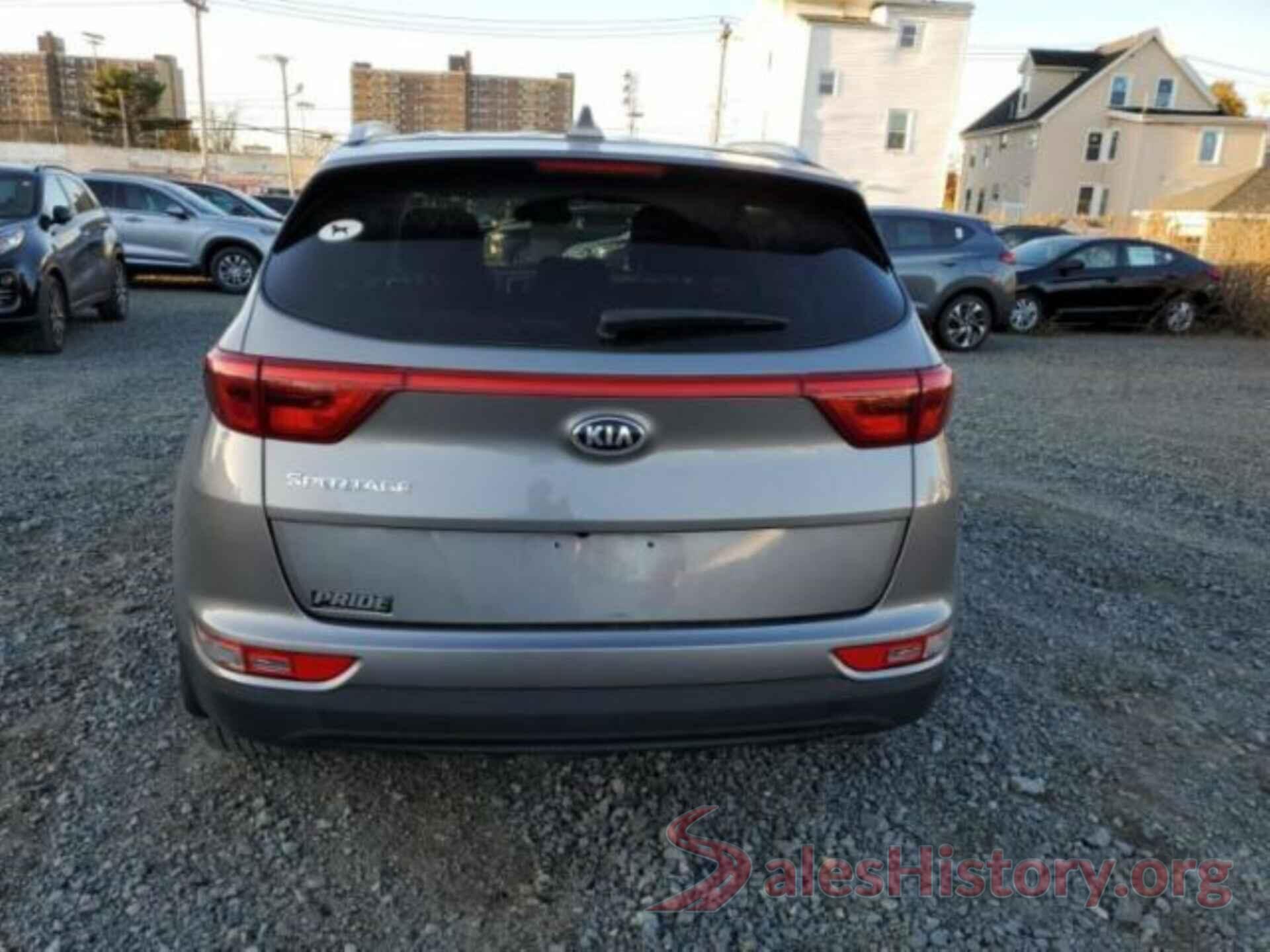 KNDPMCAC5J7304897 2018 KIA SPORTAGE