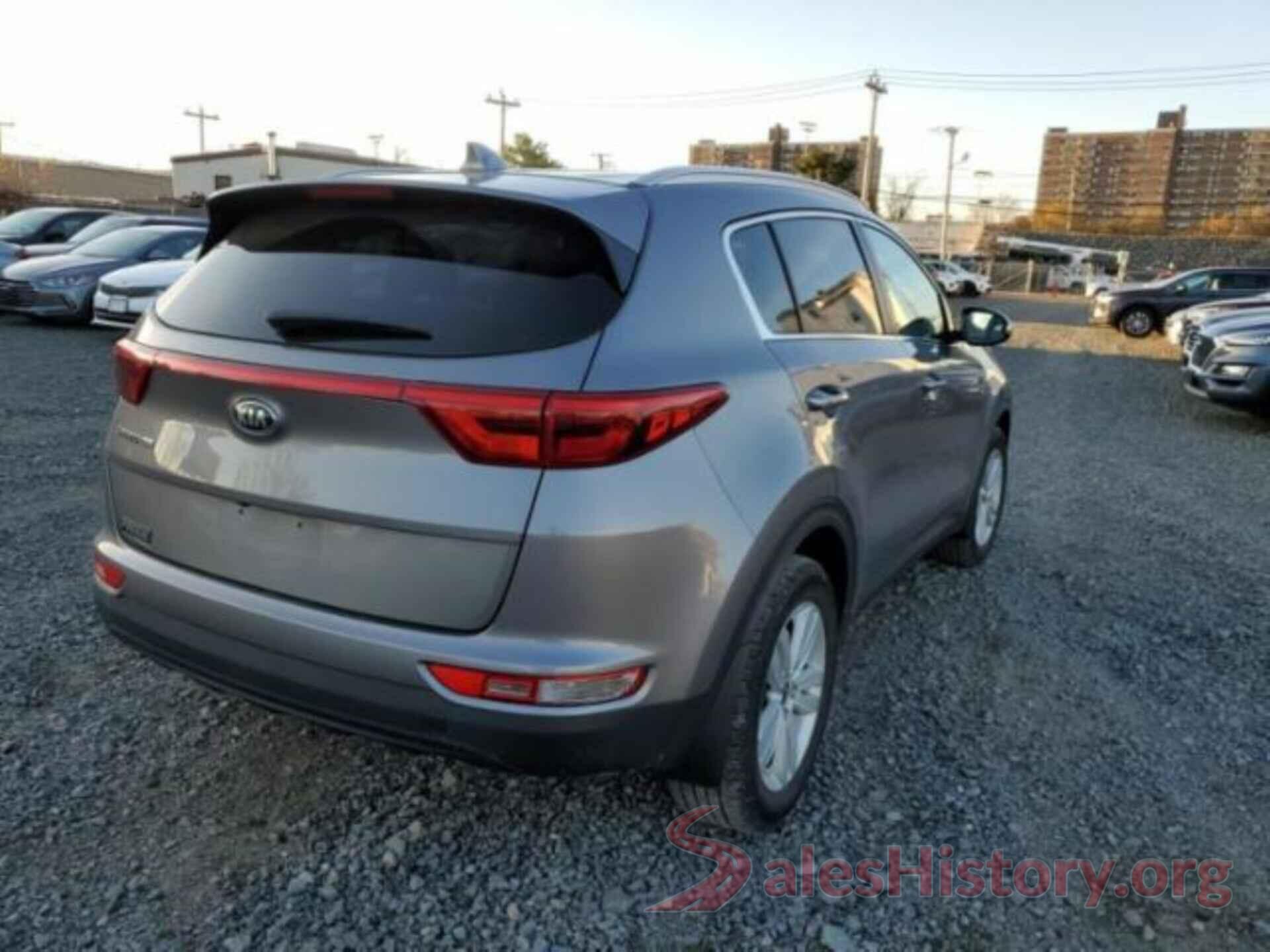 KNDPMCAC5J7304897 2018 KIA SPORTAGE