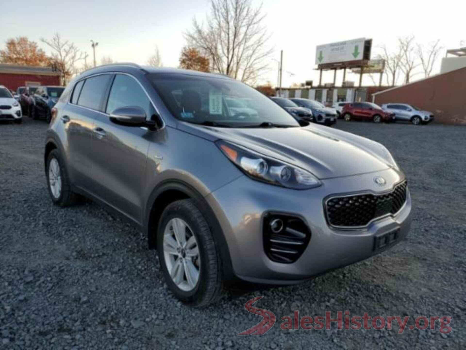 KNDPMCAC5J7304897 2018 KIA SPORTAGE