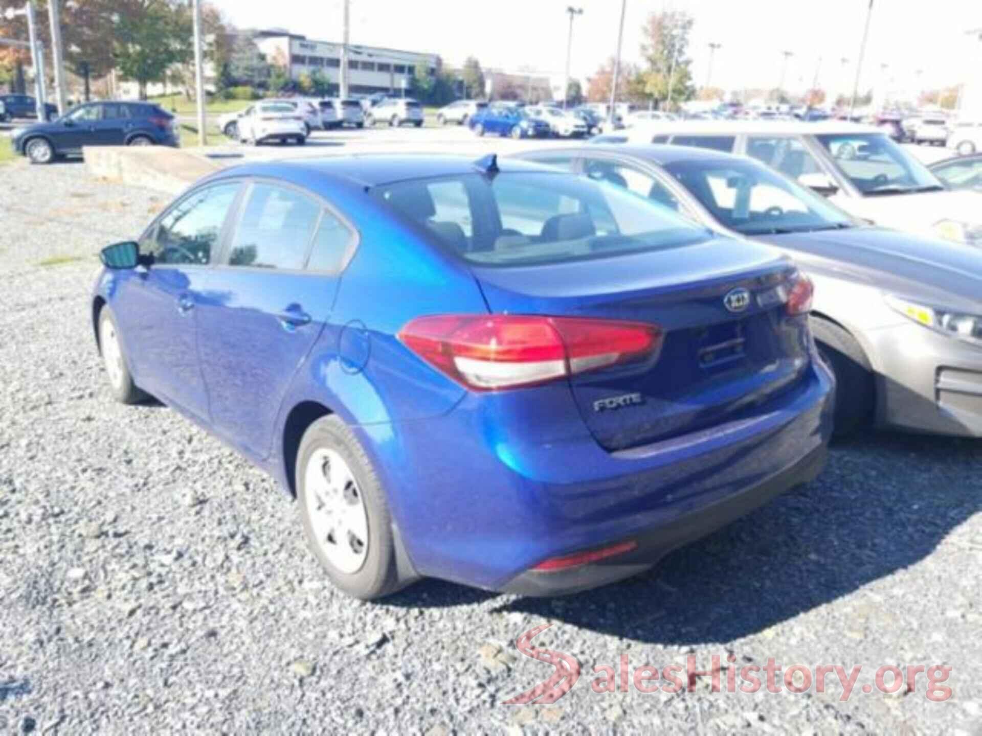 3KPFK4A71HE065661 2017 KIA FORTE