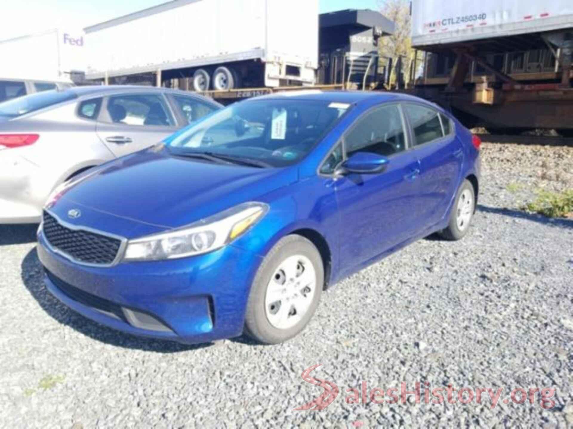 3KPFK4A71HE065661 2017 KIA FORTE