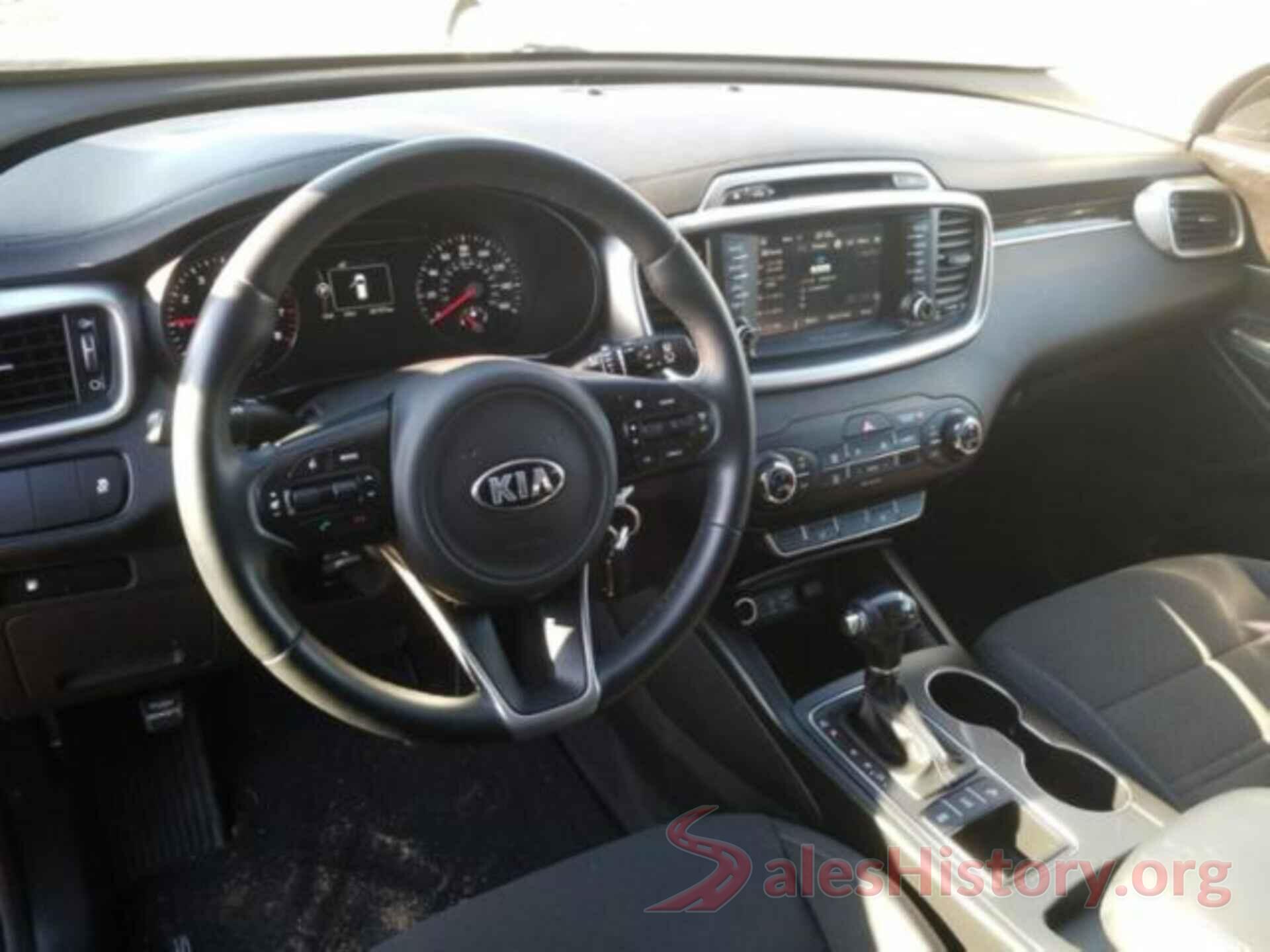 5XYPGDA36JG345491 2018 KIA SORENTO