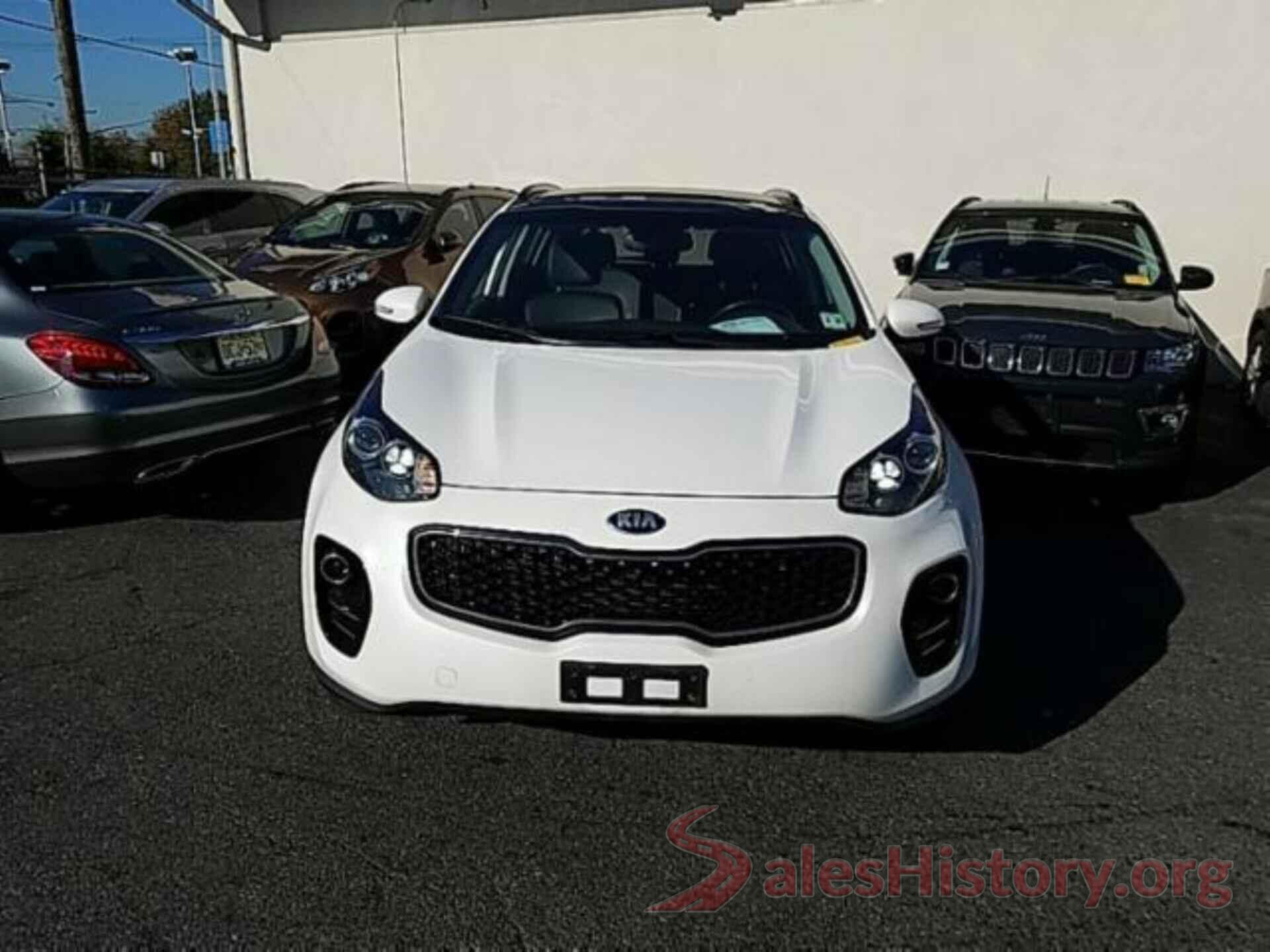 KNDPNCAC8J7412606 2018 KIA SPORTAGE