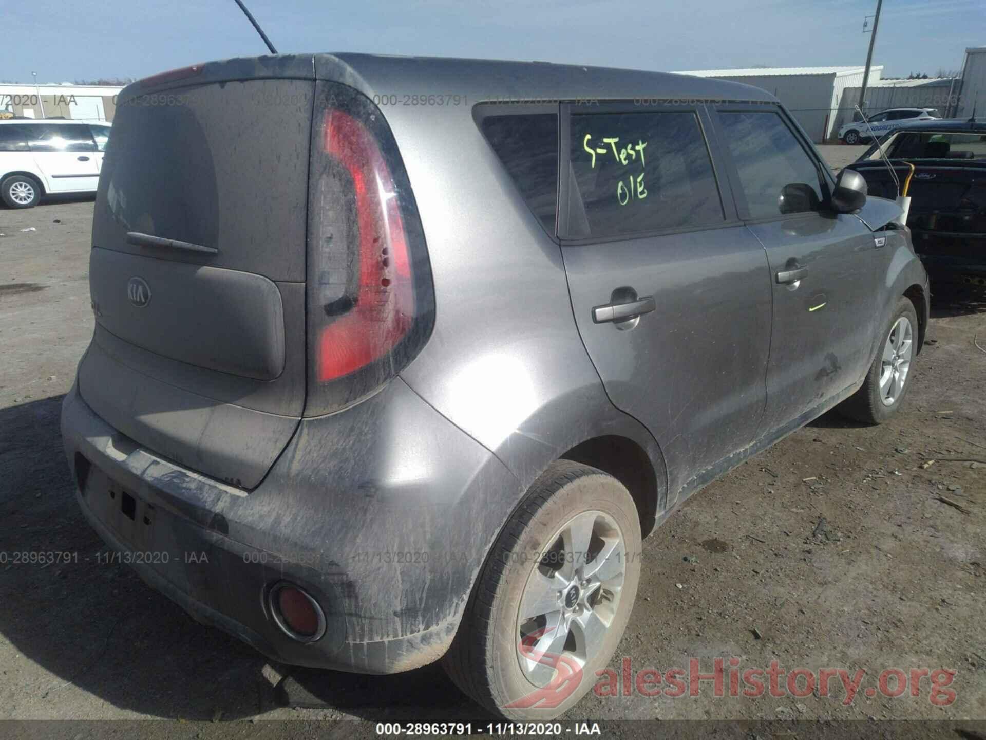 KNDJN2A20J7597807 2018 KIA SOUL