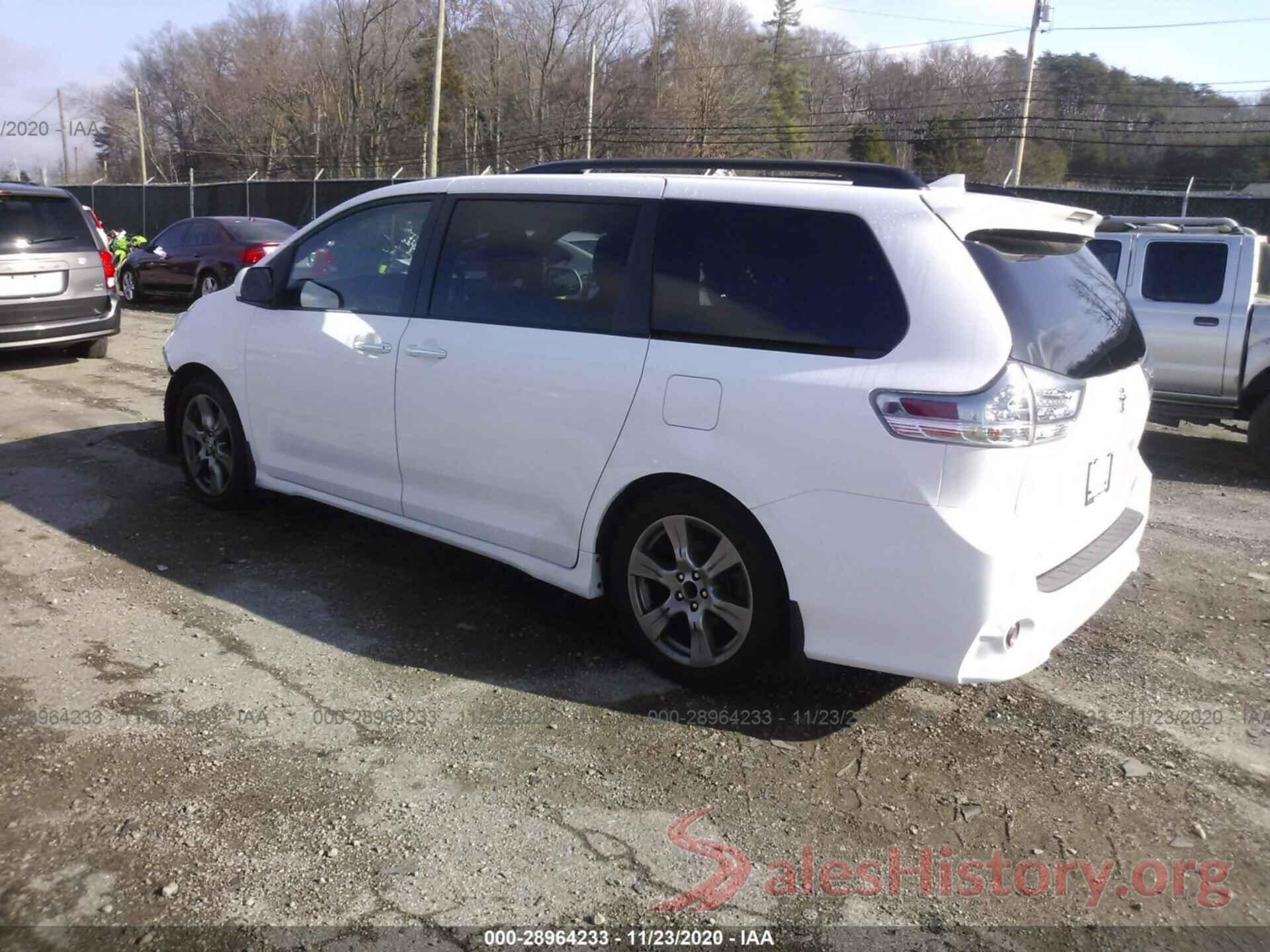 5TDXZ3DC6JS921583 2018 TOYOTA SIENNA