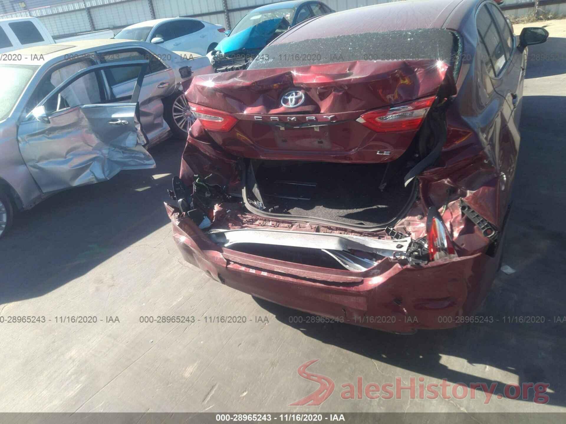 4T1B11HK0JU667674 2018 TOYOTA CAMRY