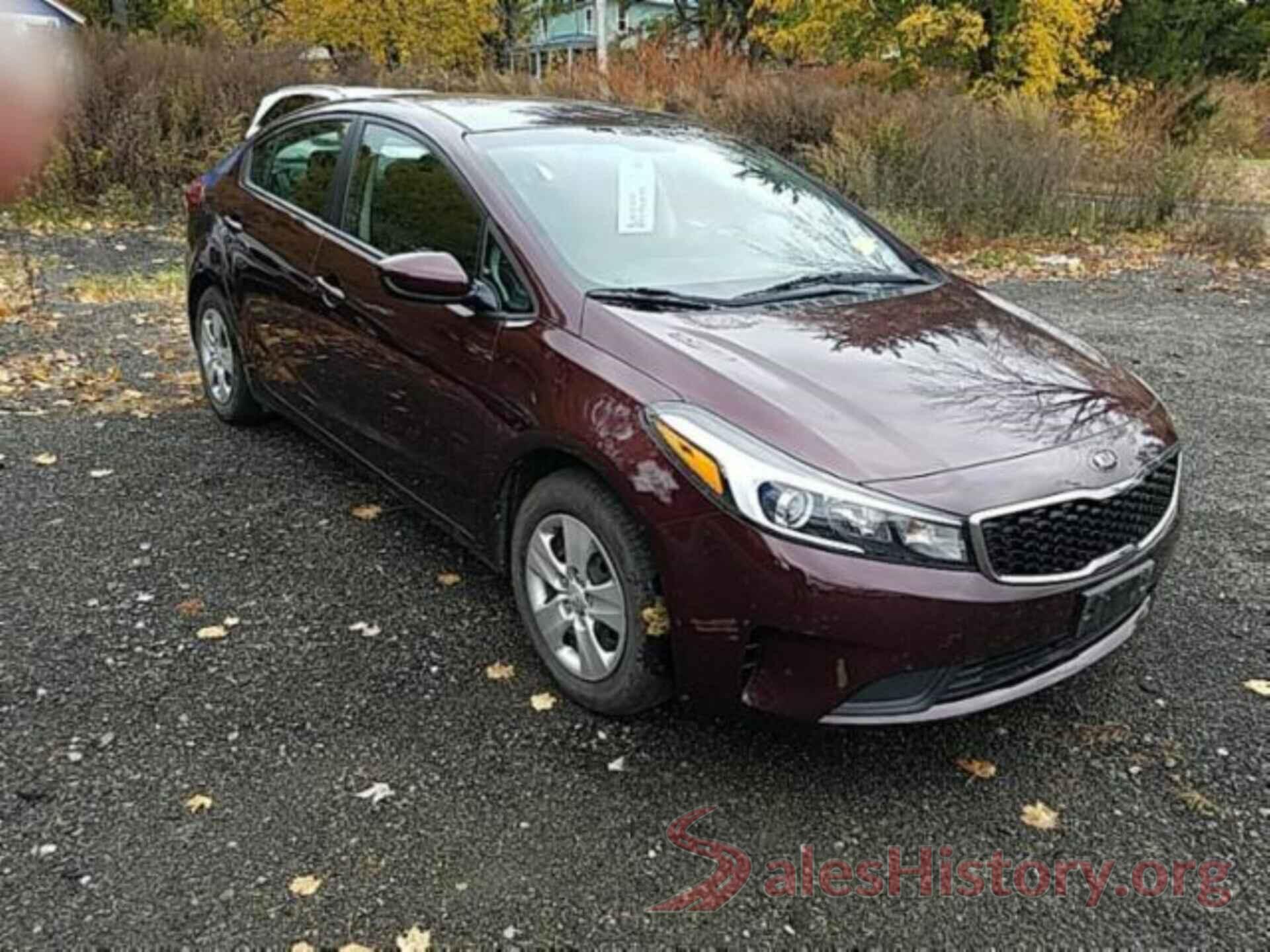 3KPFK4A78JE168453 2018 KIA FORTE