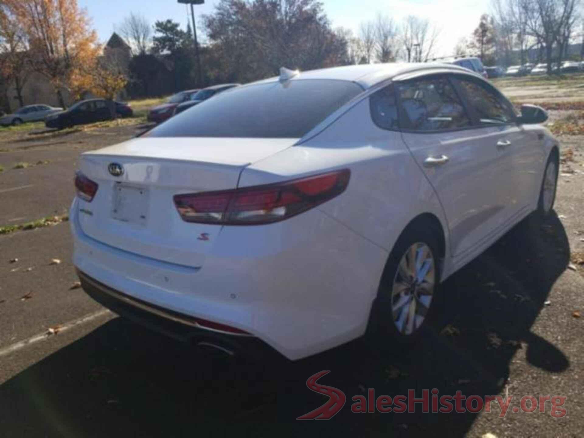 5XXGT4L3XJG190957 2018 KIA OPTIMA