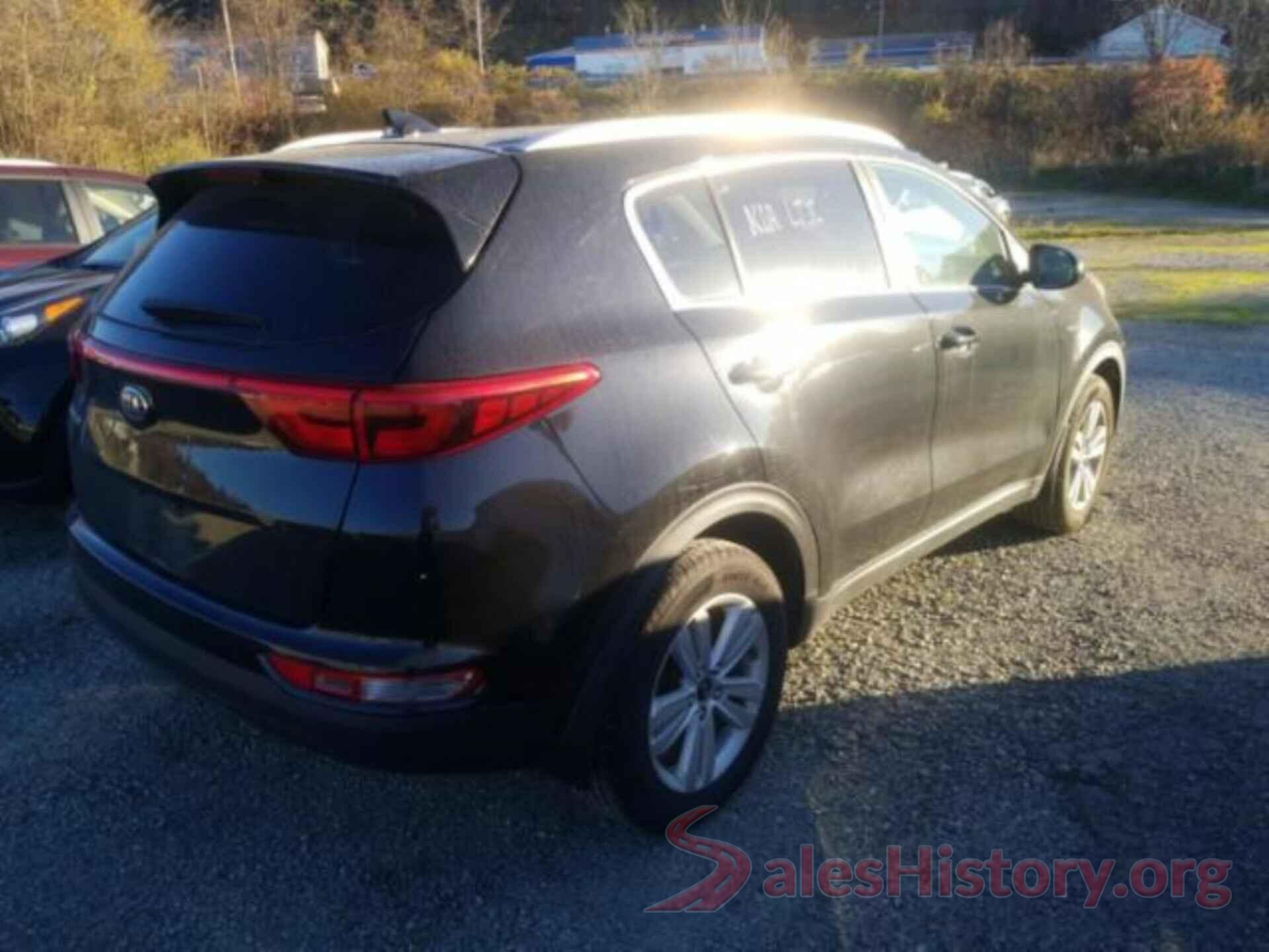 KNDPMCAC1J7301253 2018 KIA SPORTAGE