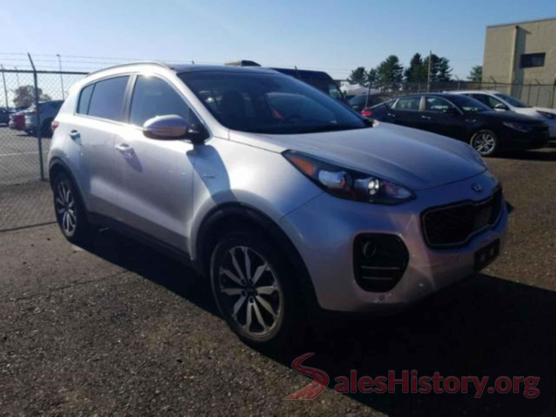 KNDPNCAC2H7221998 2017 KIA SPORTAGE