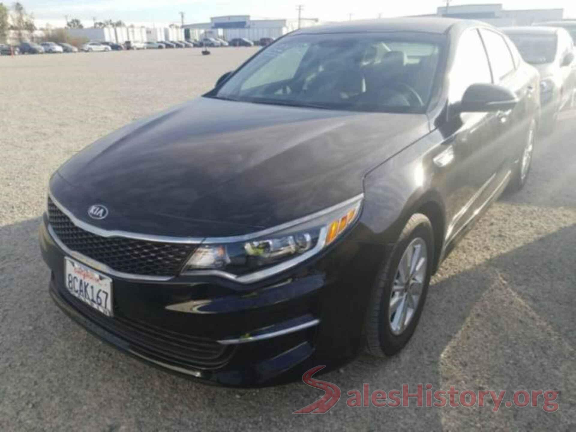 5XXGT4L31JG237714 2018 KIA OPTIMA