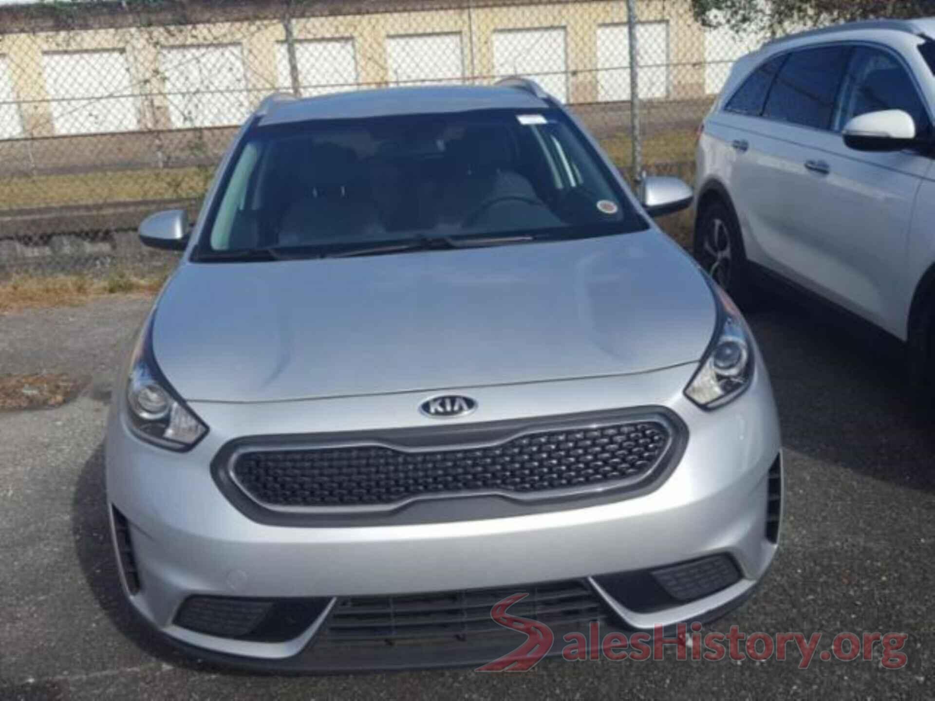 KNDCB3LC9H5090343 2017 KIA NIRO