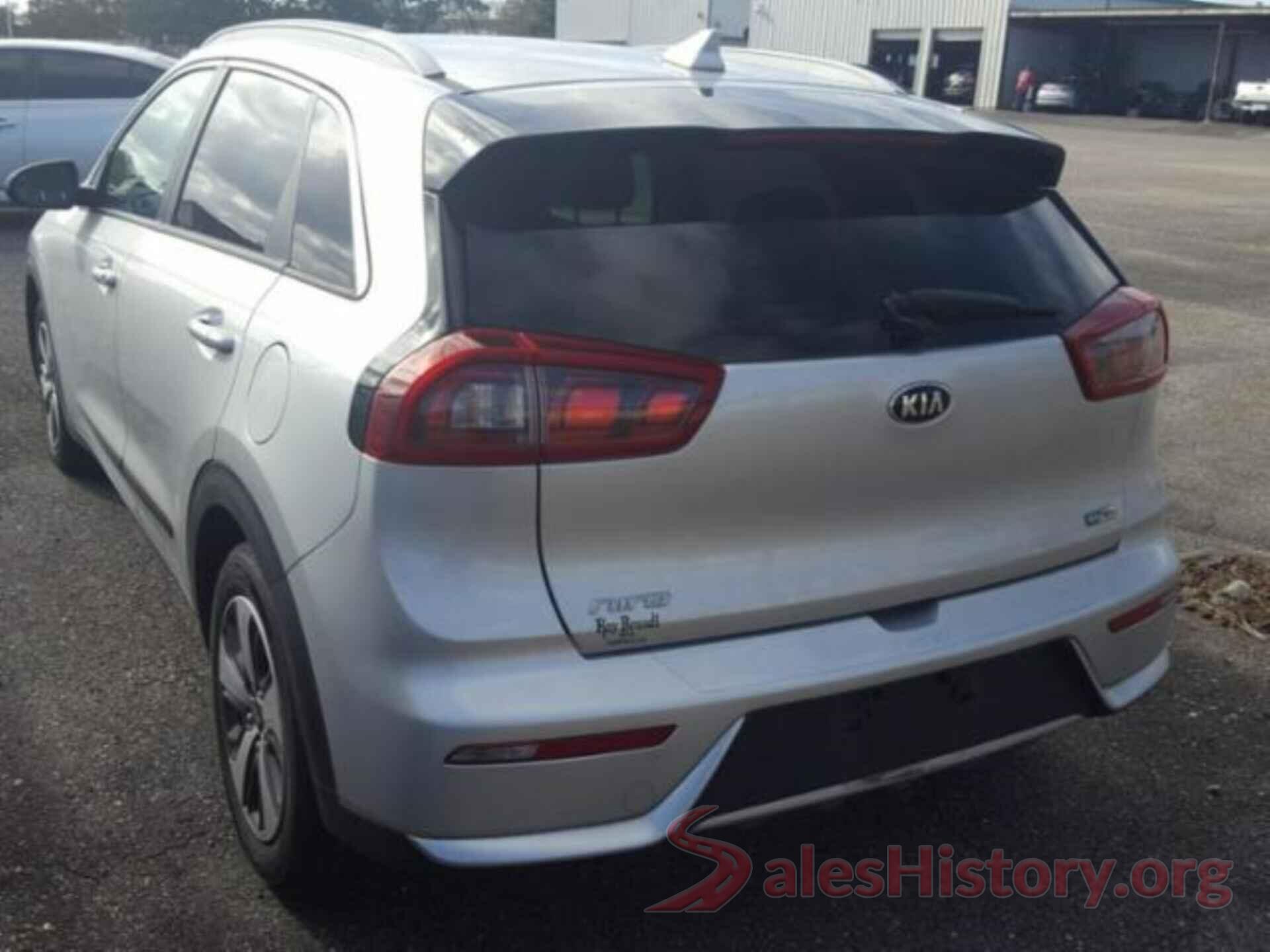 KNDCB3LC9H5090343 2017 KIA NIRO