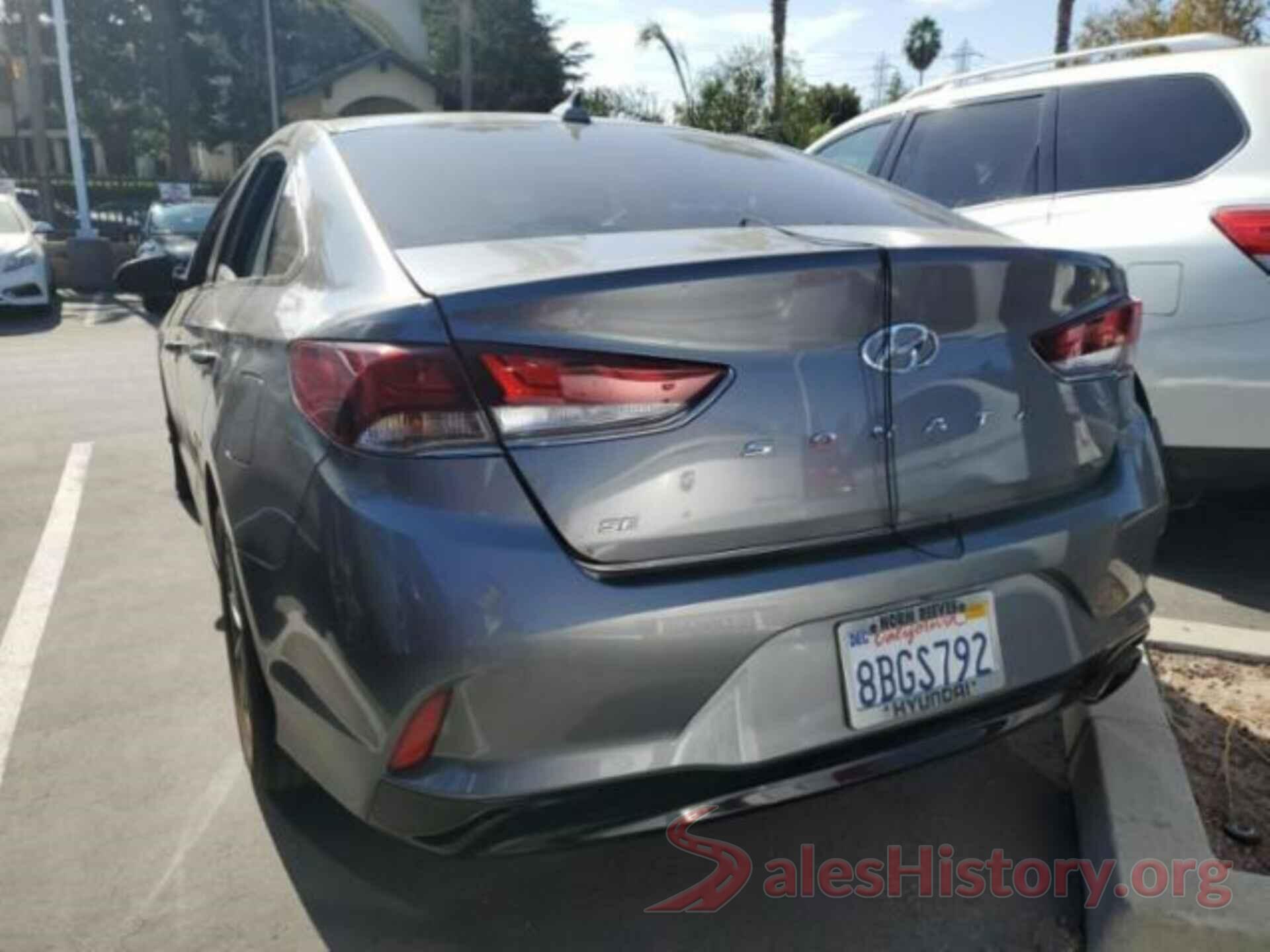 5NPE24AF7JH640060 2018 HYUNDAI SONATA