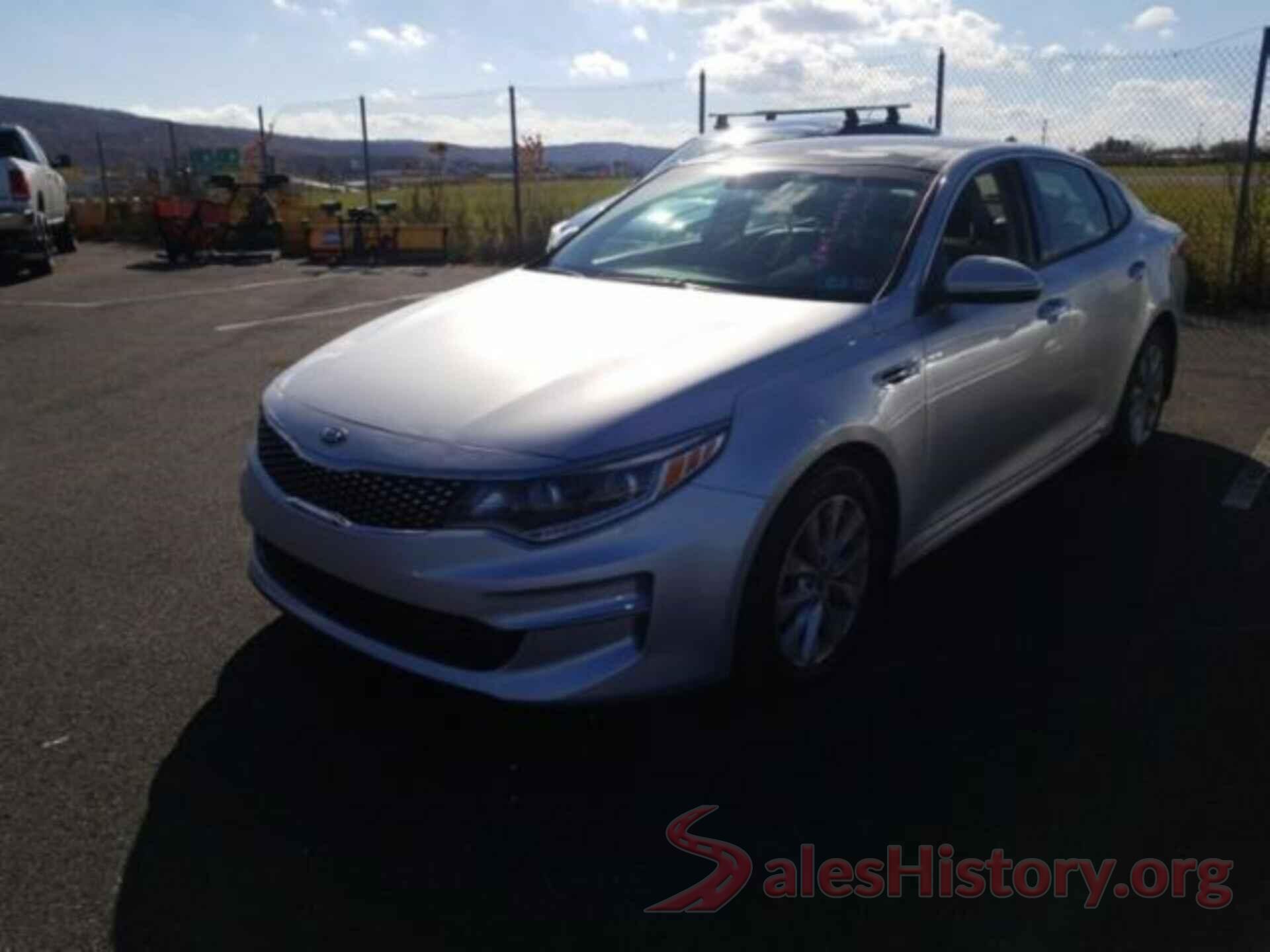 5XXGU4L31HG175819 2017 KIA OPTIMA