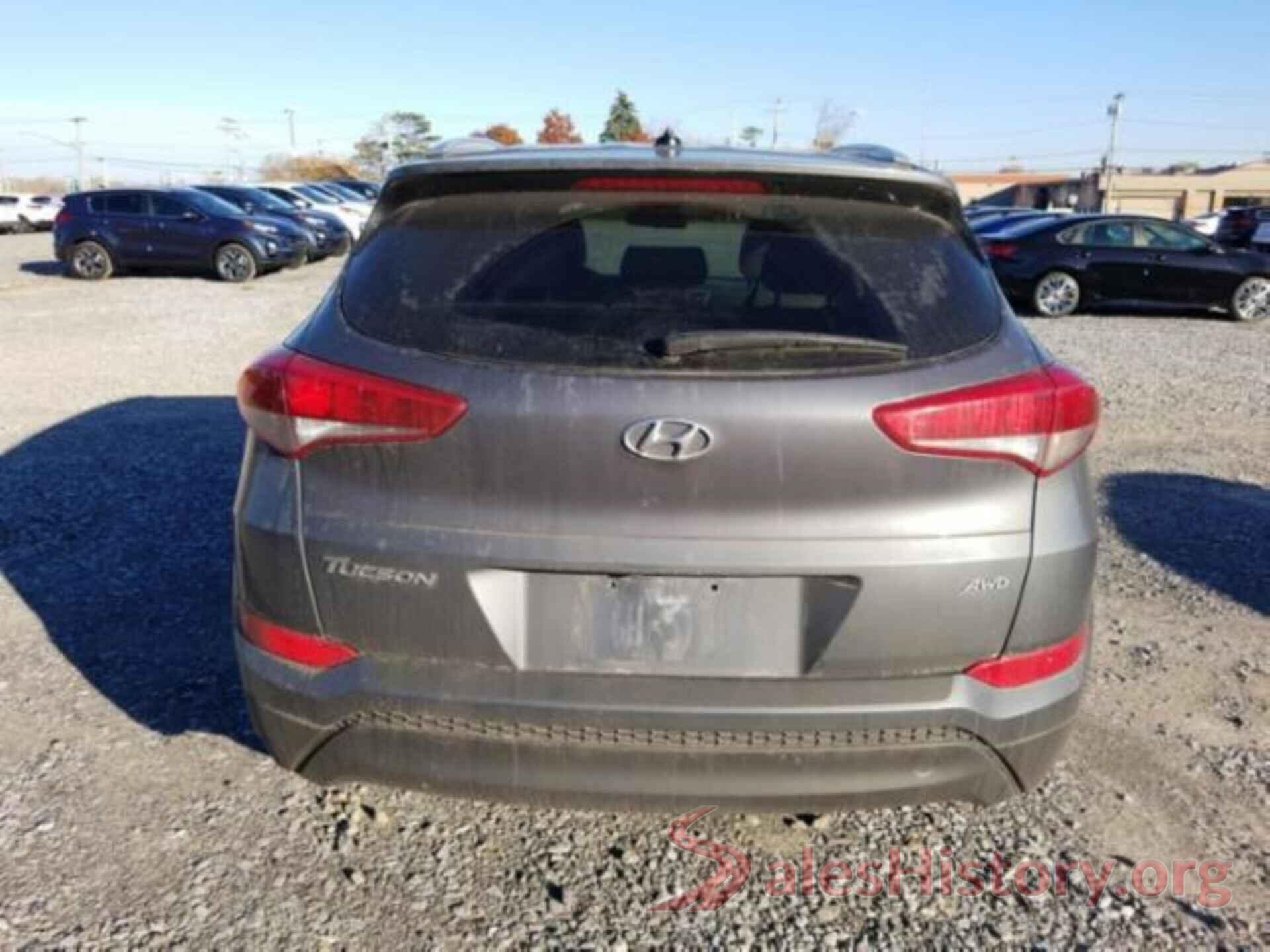 KM8J3CA44HU574504 2017 HYUNDAI TUCSON