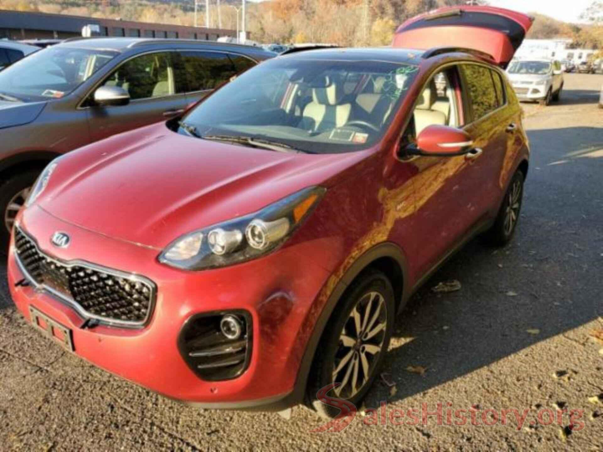 KNDPNCAC9J7351878 2018 KIA SPORTAGE