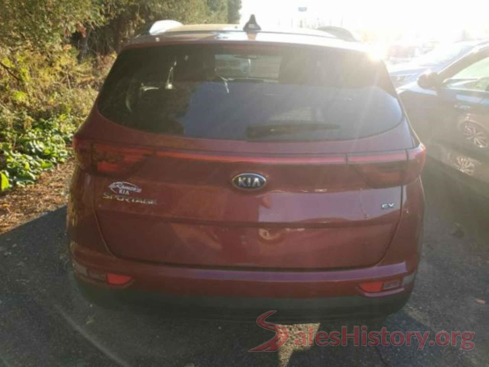 KNDPNCAC9J7351878 2018 KIA SPORTAGE