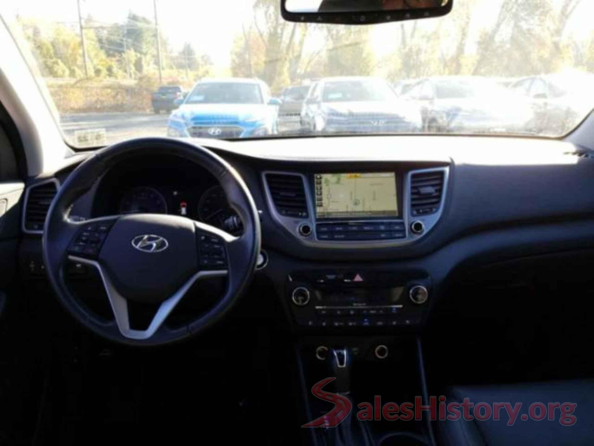 KM8J3CA23HU307868 2017 HYUNDAI TUCSON