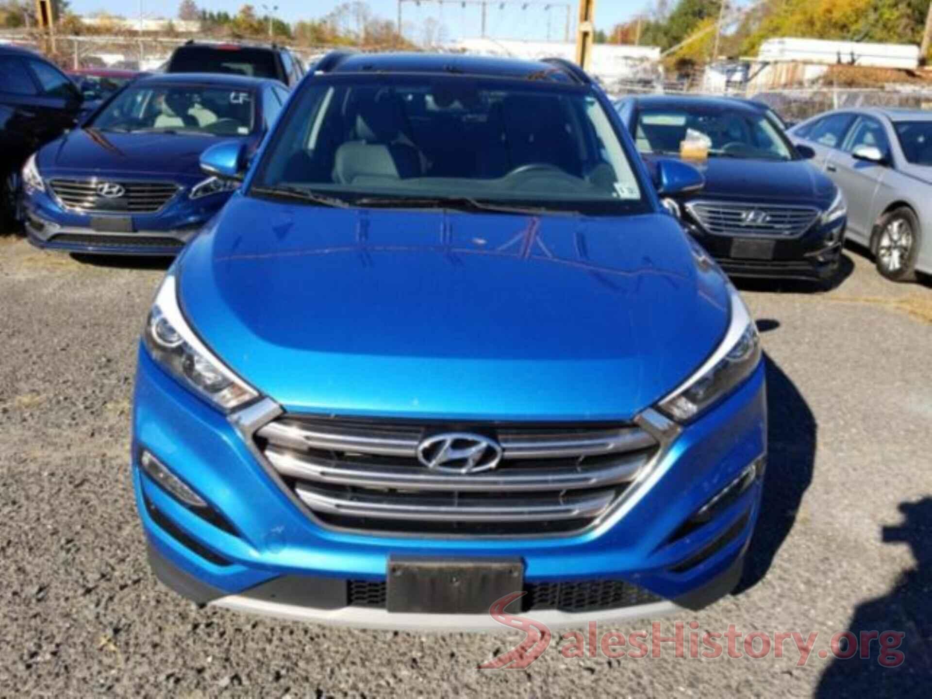 KM8J3CA23HU307868 2017 HYUNDAI TUCSON