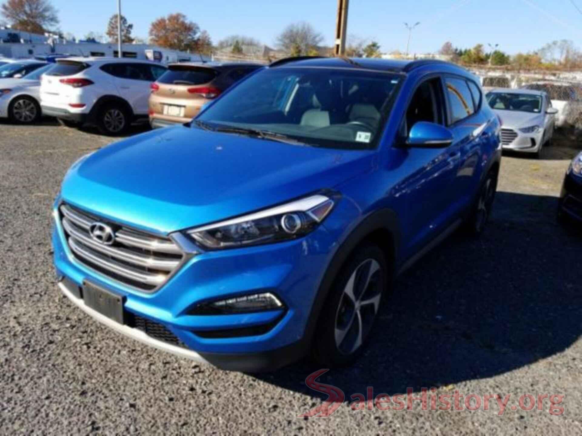 KM8J3CA23HU307868 2017 HYUNDAI TUCSON