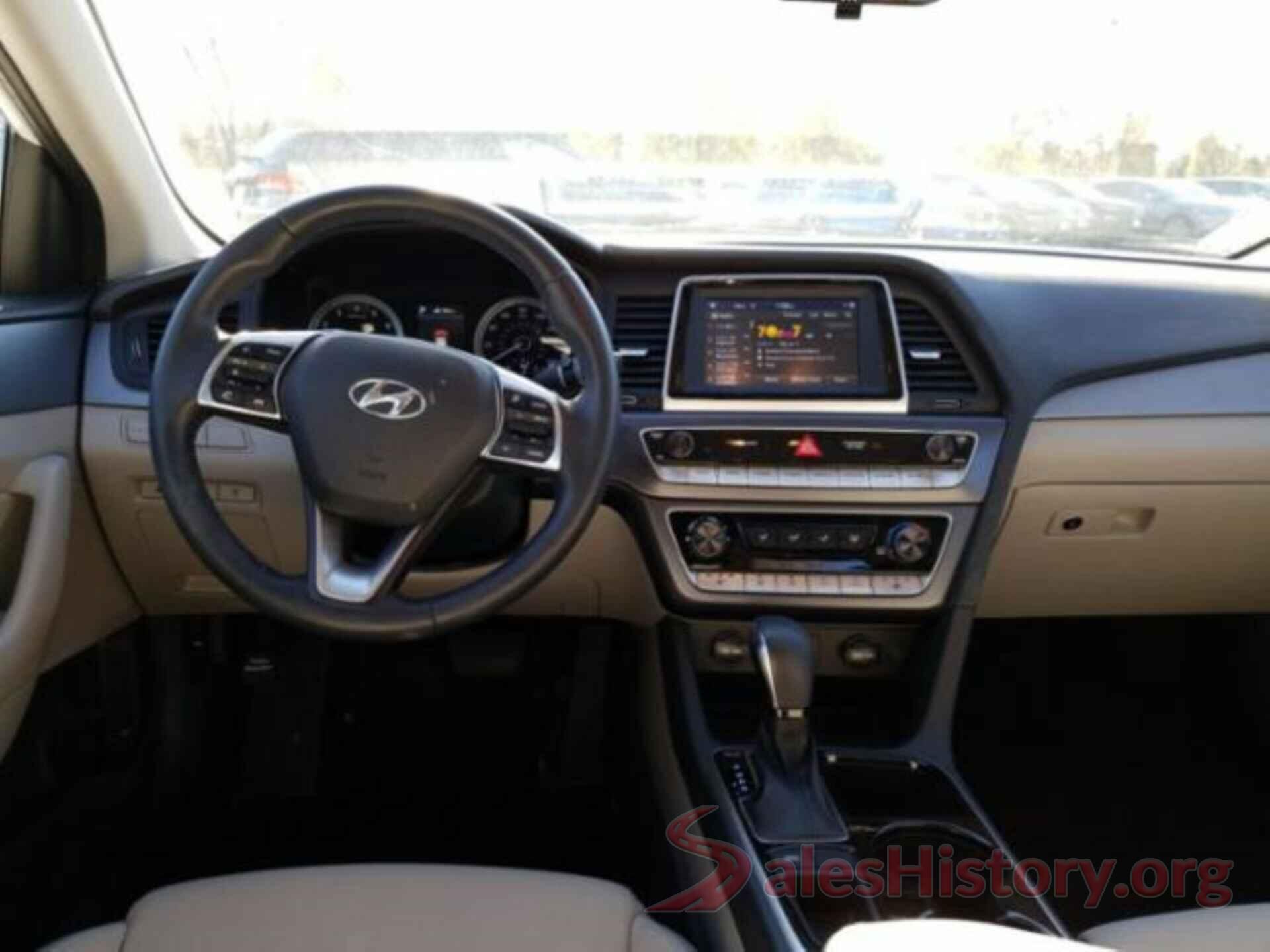 5NPE34AF4JH596998 2018 HYUNDAI SONATA