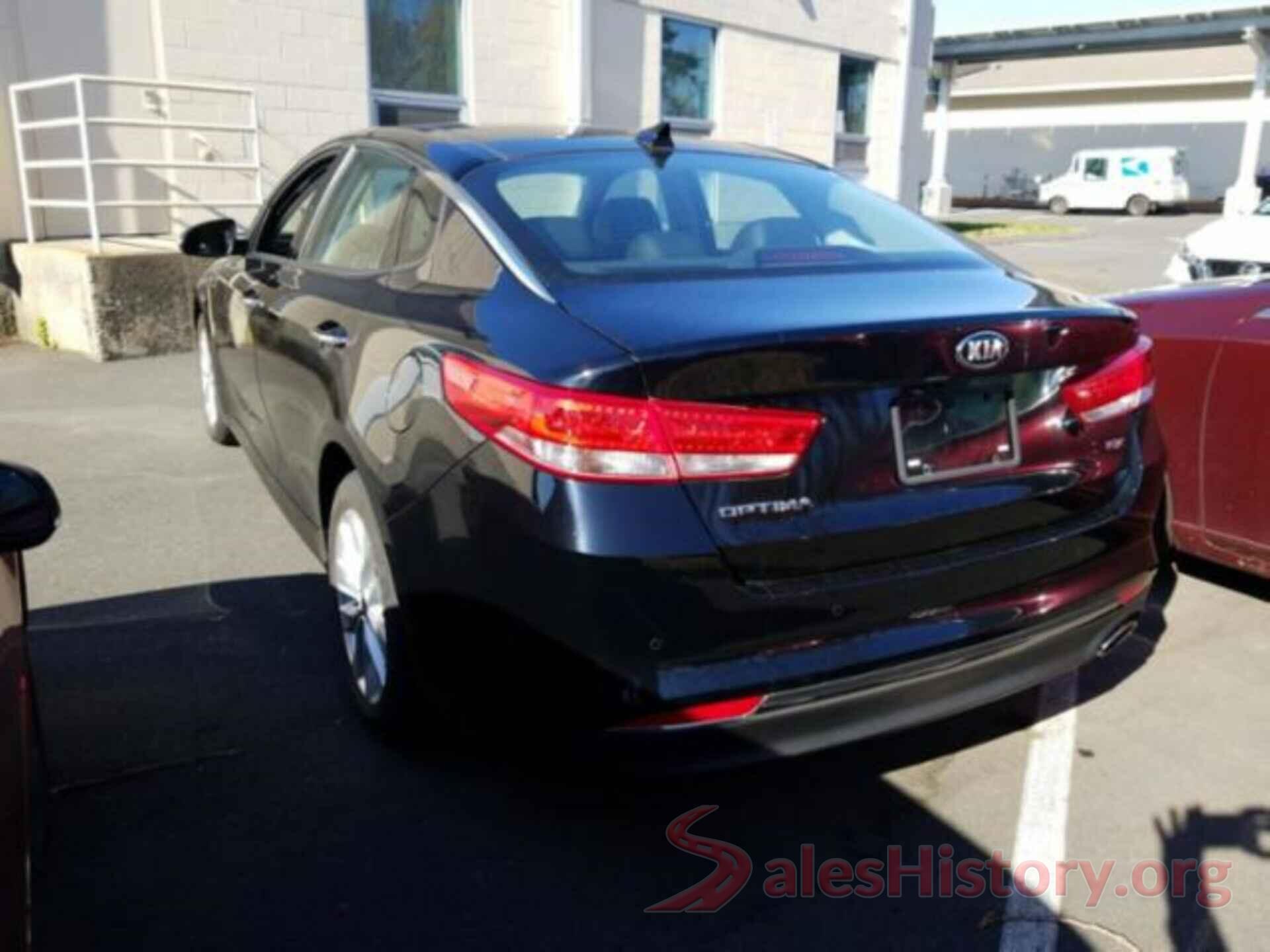 5XXGU4L36HG174147 2017 KIA OPTIMA