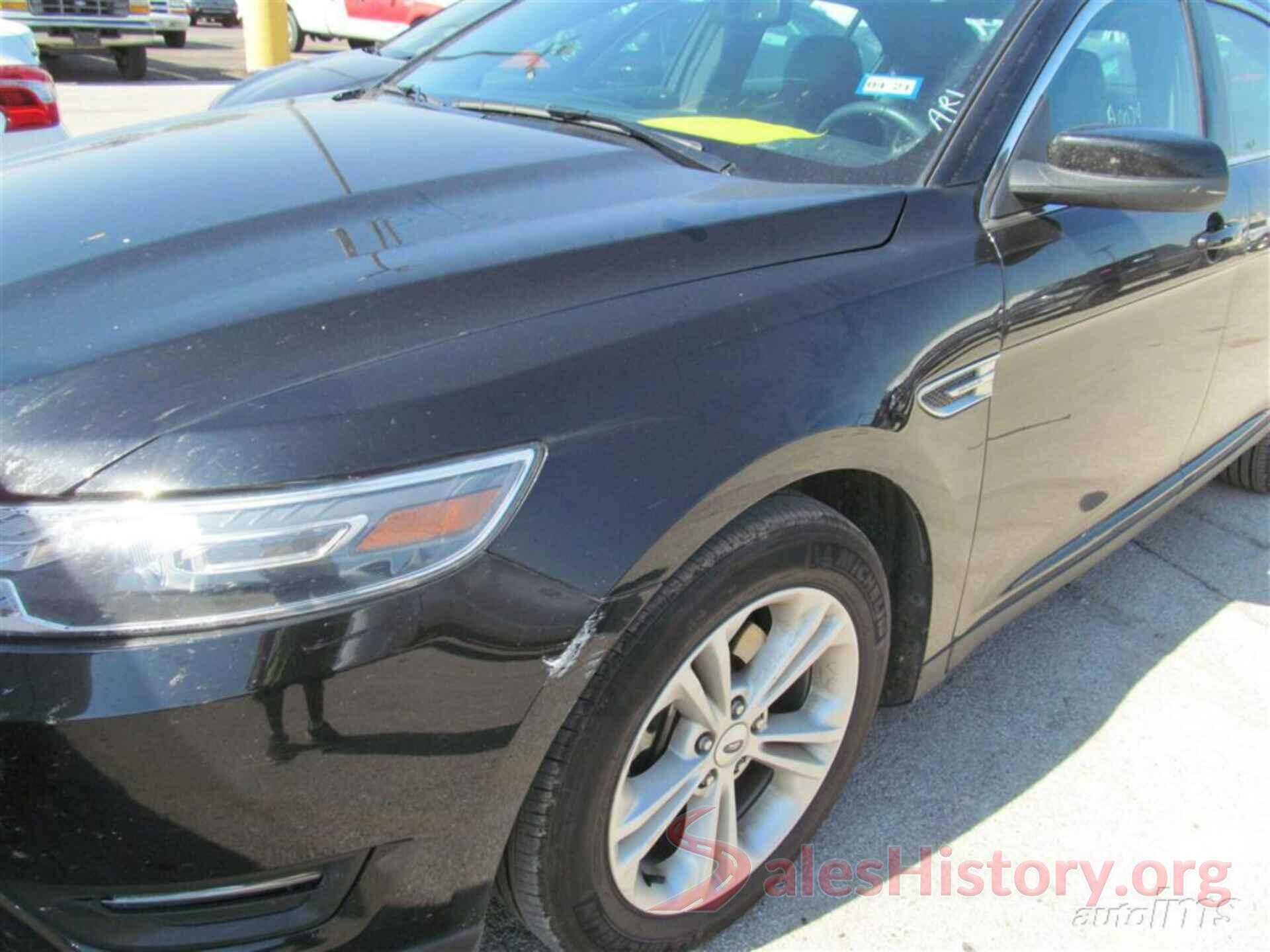 1FAHP2E89JG120421 2018 FORD TAURUS