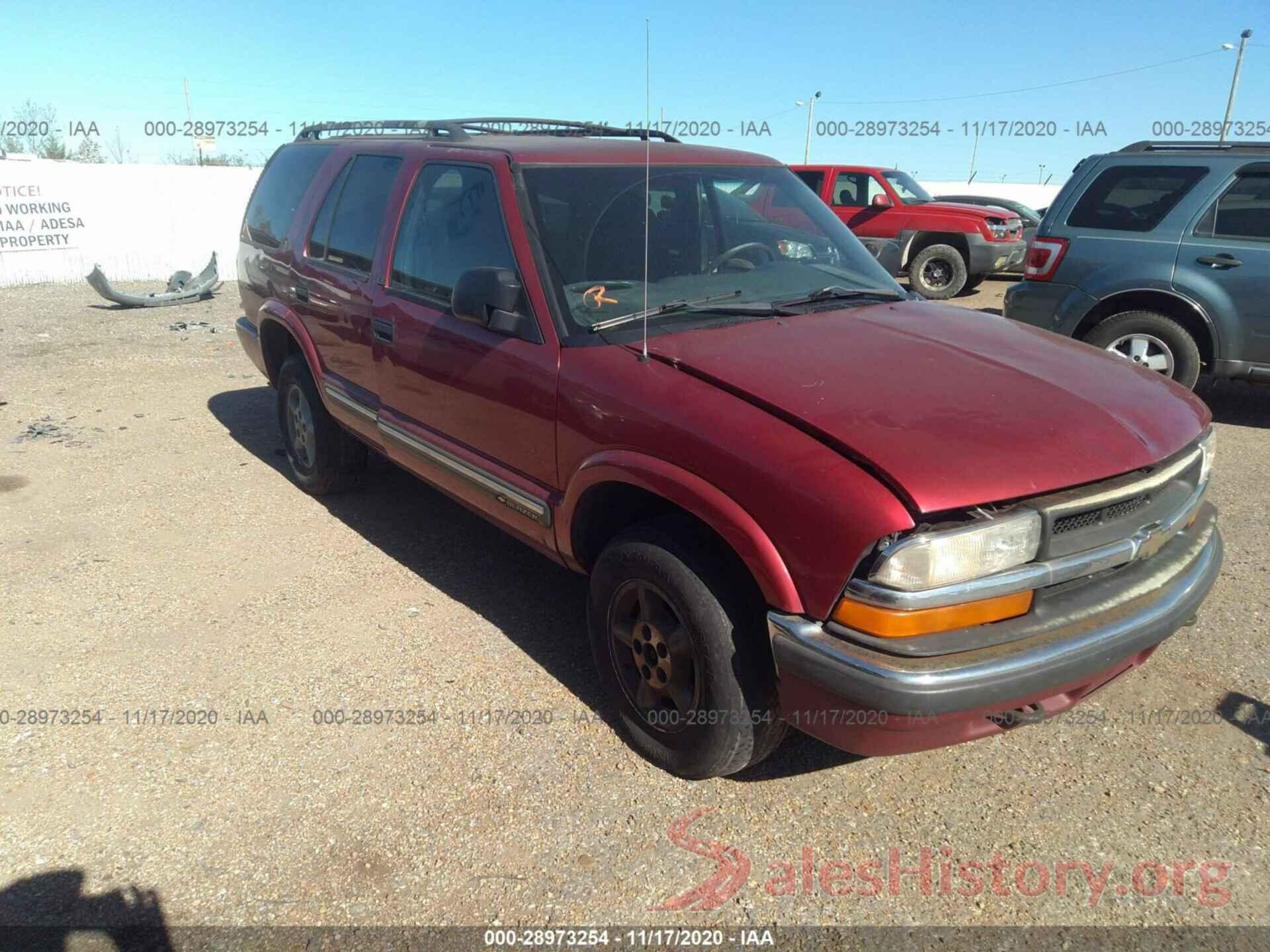 1GNDT13W112130154 2001 CHEVROLET BLAZER