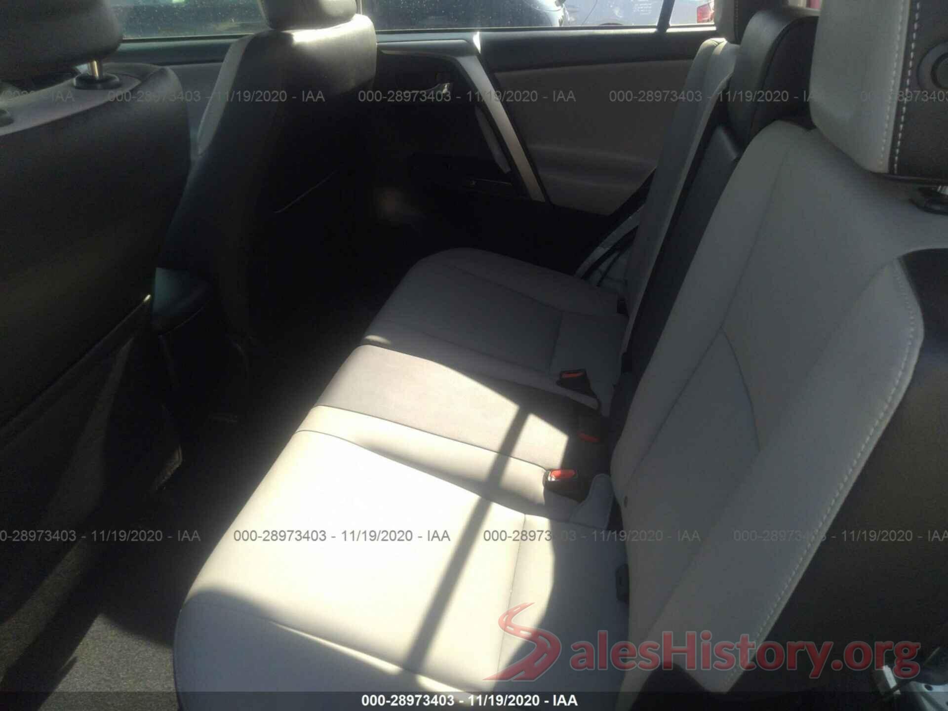 JTMYFREV9JJ203653 2018 TOYOTA RAV4