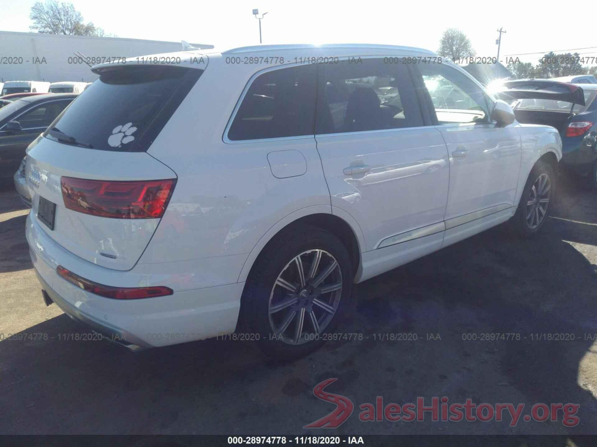 WA1LHAF72KD028808 2019 AUDI Q7