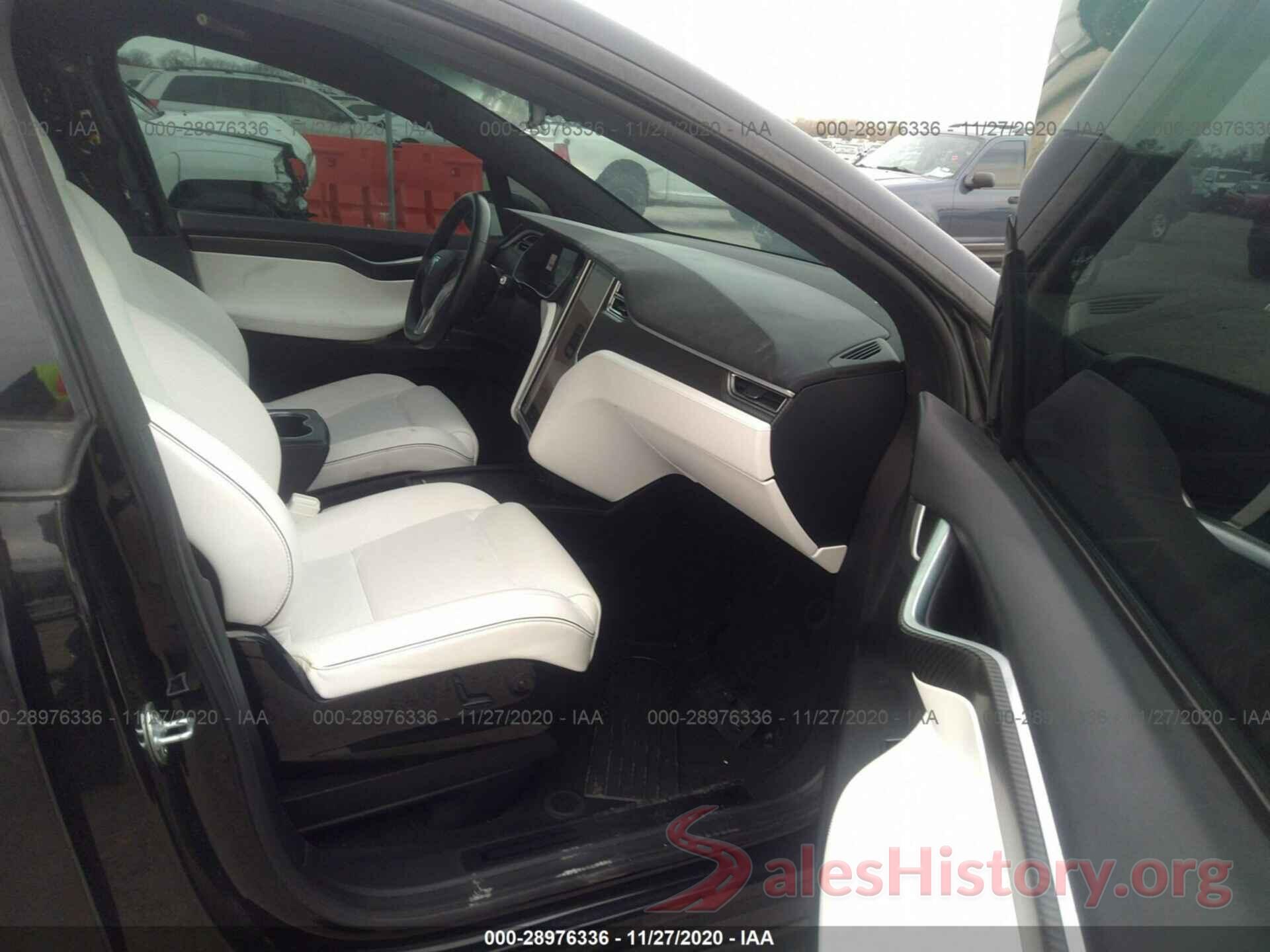 5YJXCAE42GF003081 2016 TESLA MODEL X