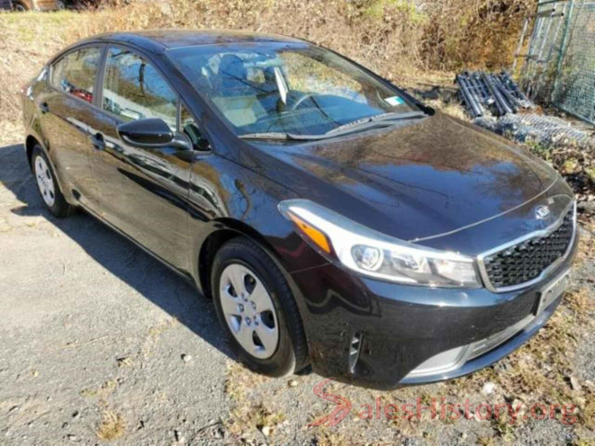 3KPFK4A79JE186962 2018 KIA FORTE