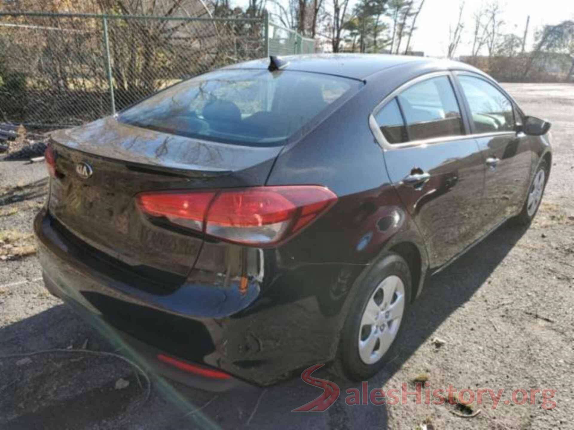 3KPFK4A79JE186962 2018 KIA FORTE