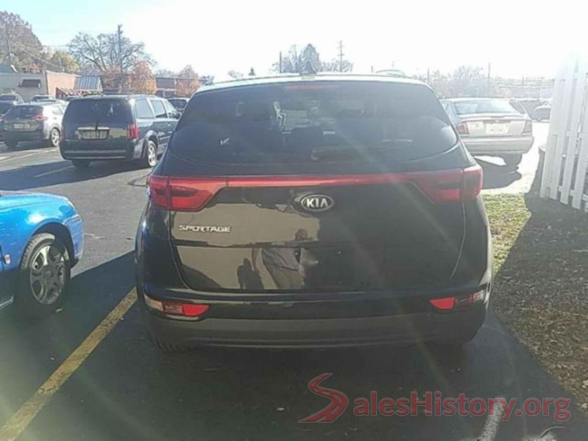 KNDPMCAC9J7400435 2018 KIA SPORTAGE