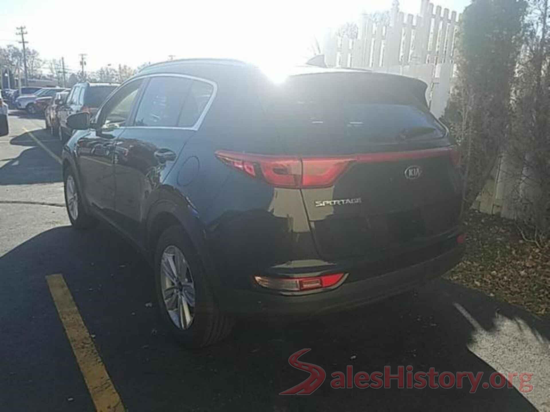 KNDPMCAC9J7400435 2018 KIA SPORTAGE