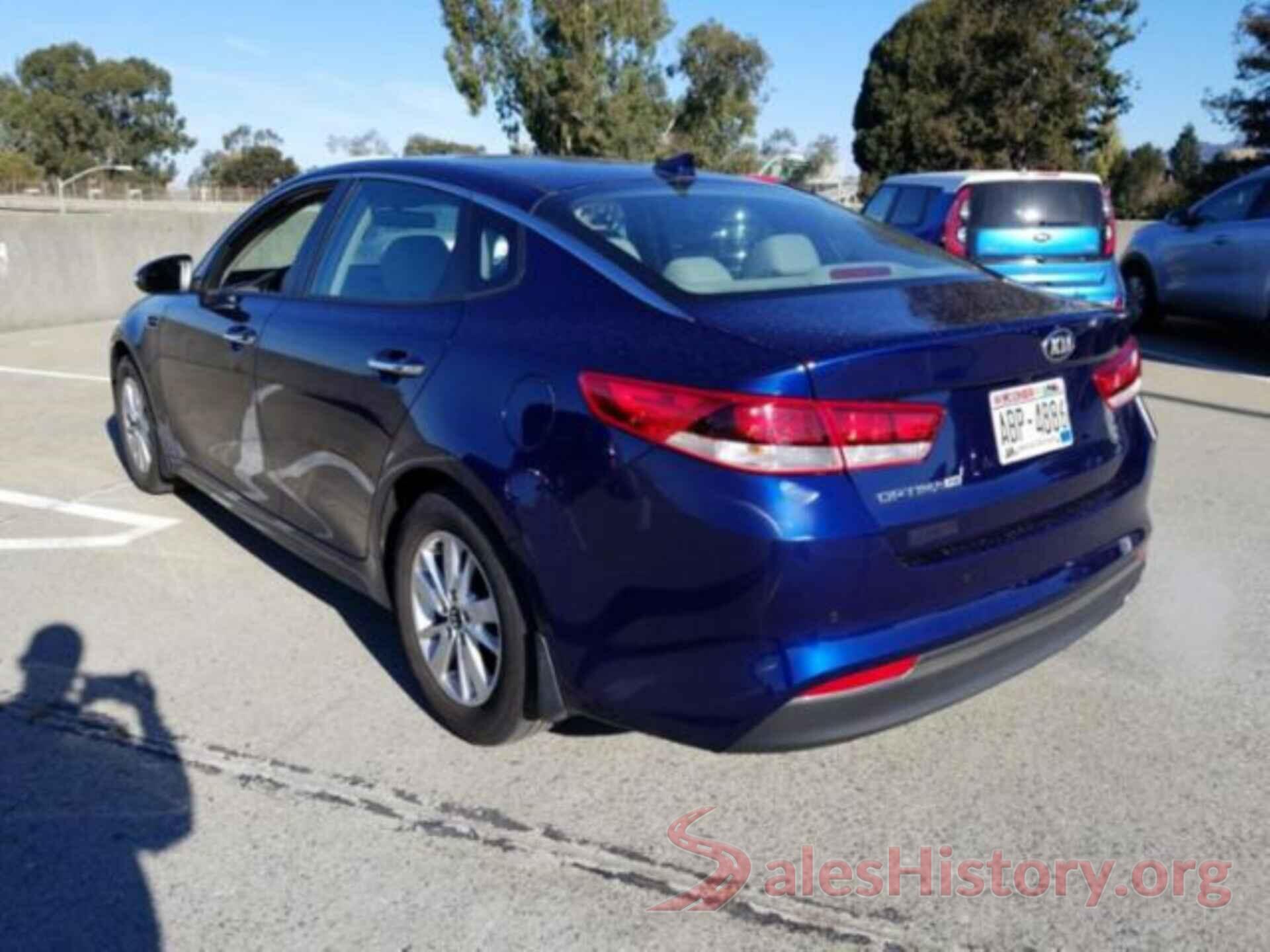 5XXGT4L39JG230333 2018 KIA OPTIMA