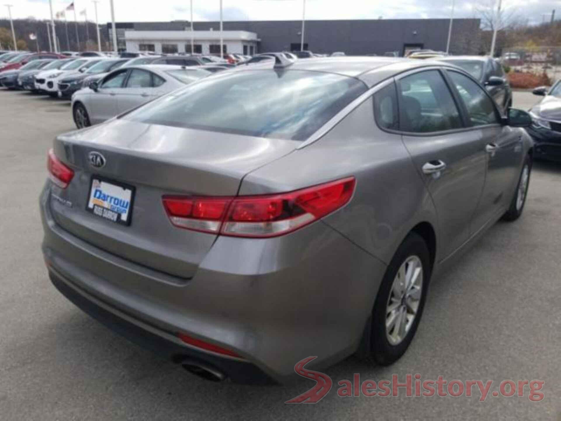 5XXGT4L36JG215076 2018 KIA OPTIMA