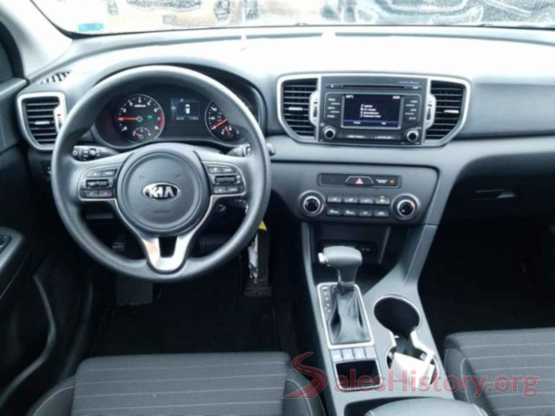 KNDPMCAC3J7429820 2018 KIA SPORTAGE