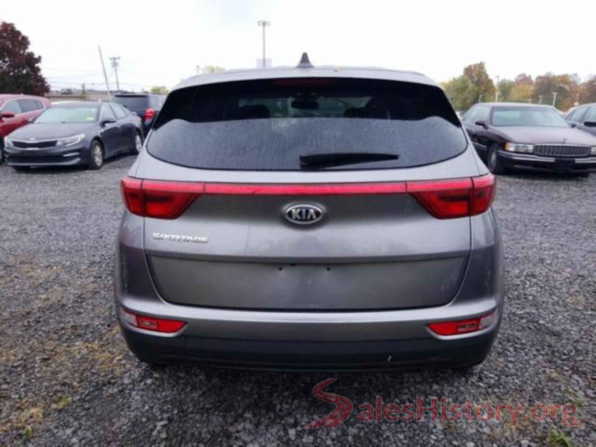 KNDPMCAC3J7429820 2018 KIA SPORTAGE