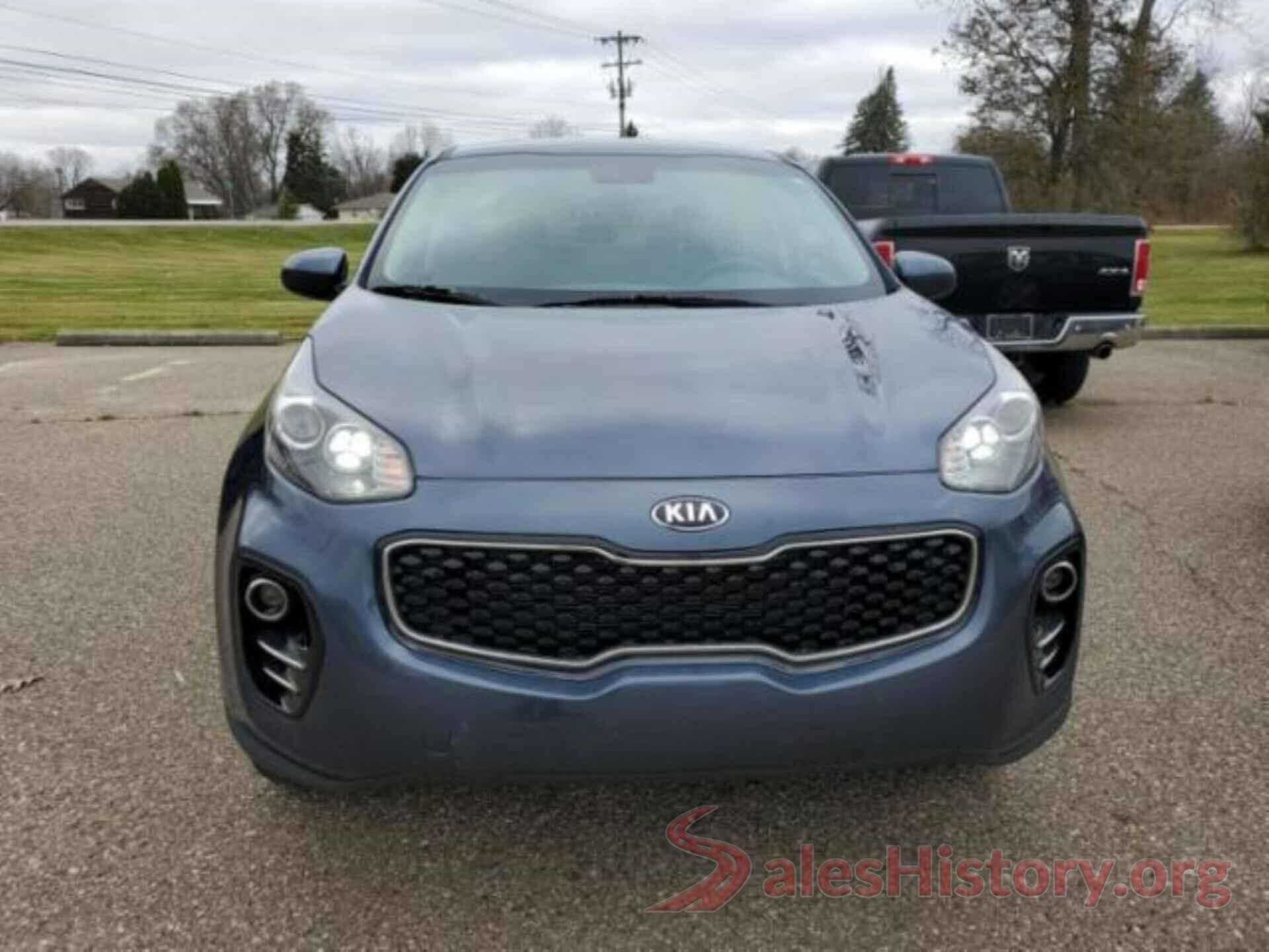 KNDPMCAC9J7350040 2018 KIA SPORTAGE