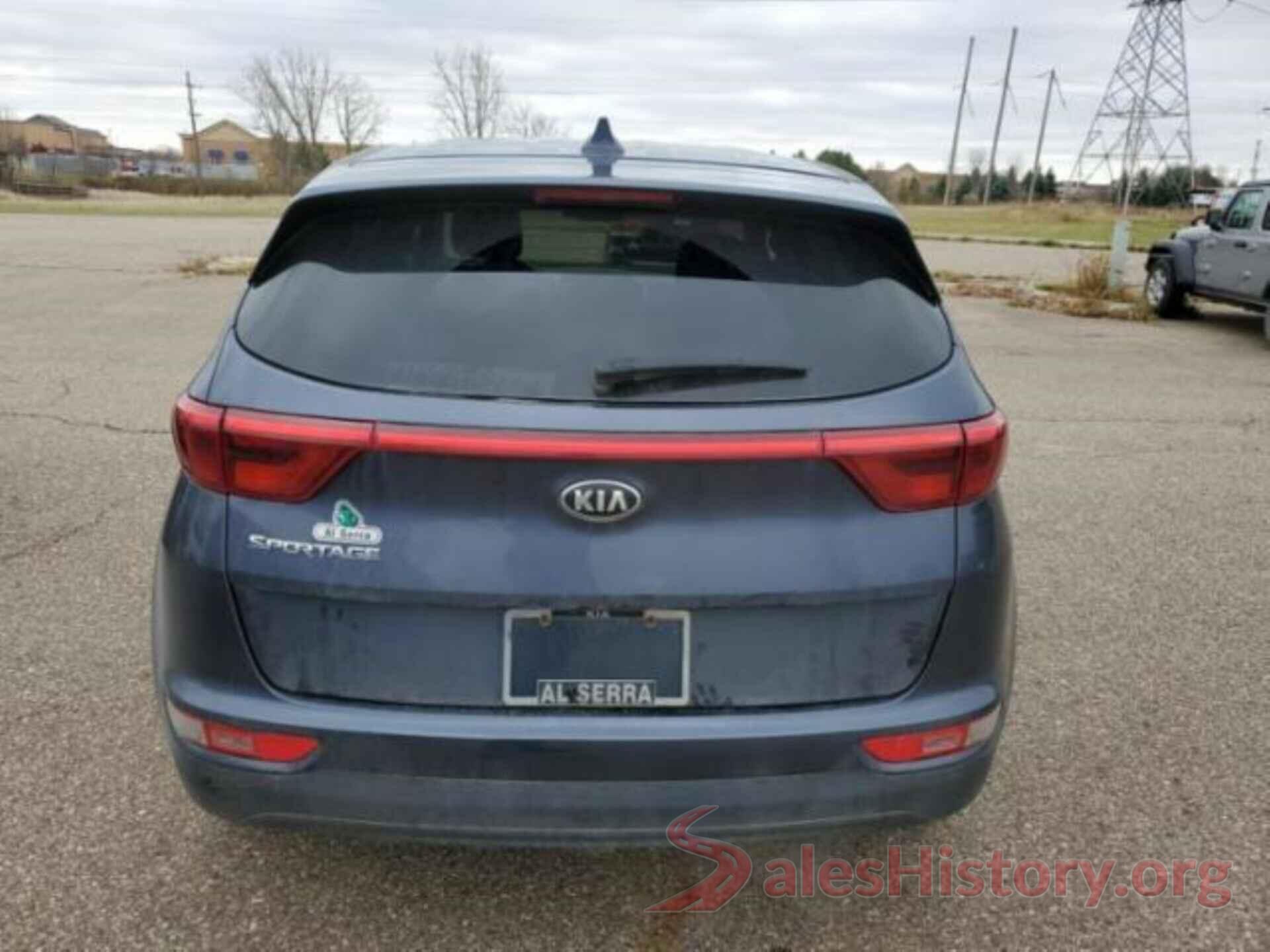 KNDPMCAC9J7350040 2018 KIA SPORTAGE