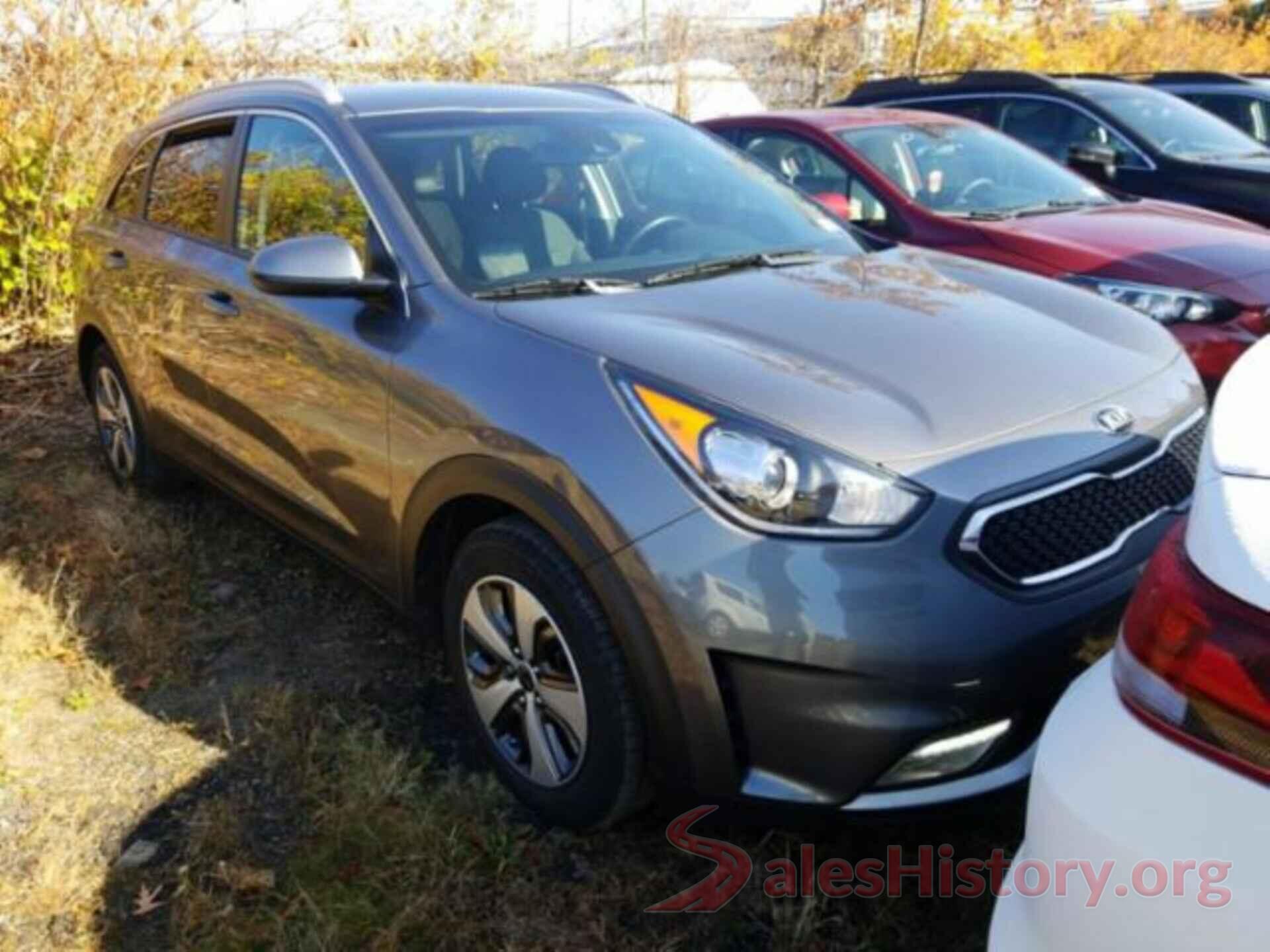 KNDCB3LC3J5118790 2018 KIA NIRO