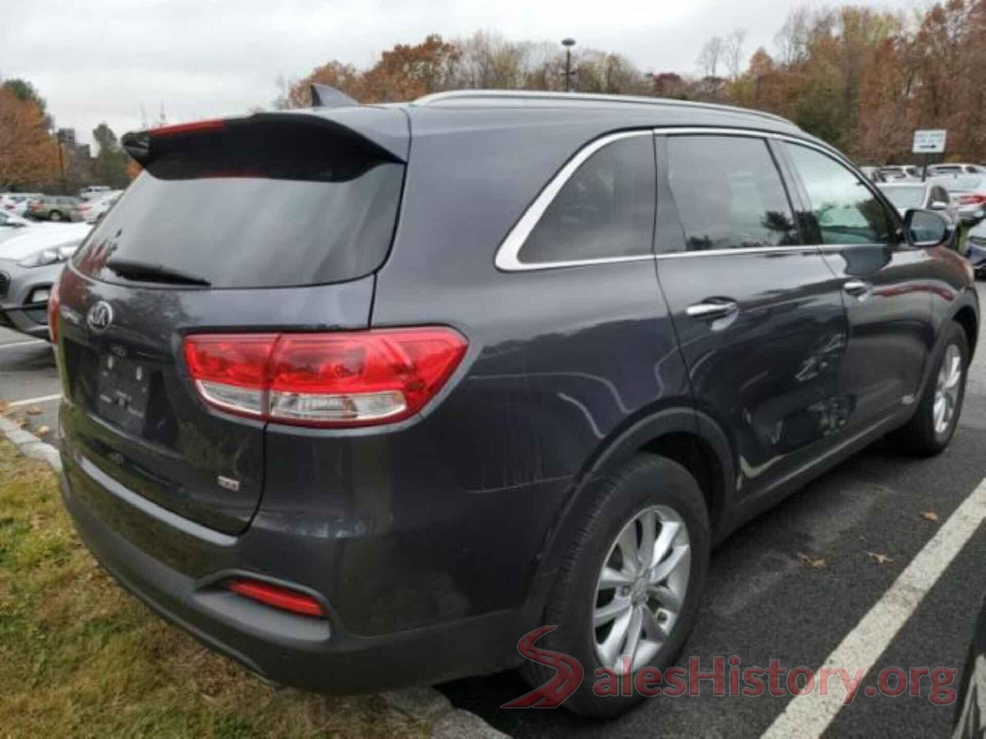 5XYPGDA35JG368633 2018 KIA SORENTO