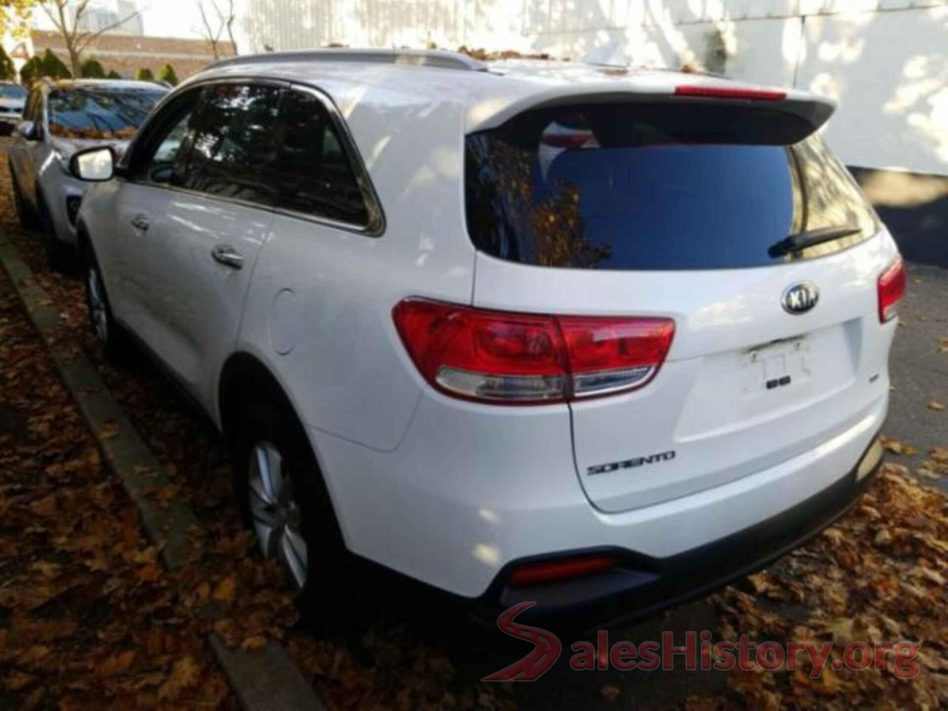 5XYPGDA37JG351655 2018 KIA SORENTO