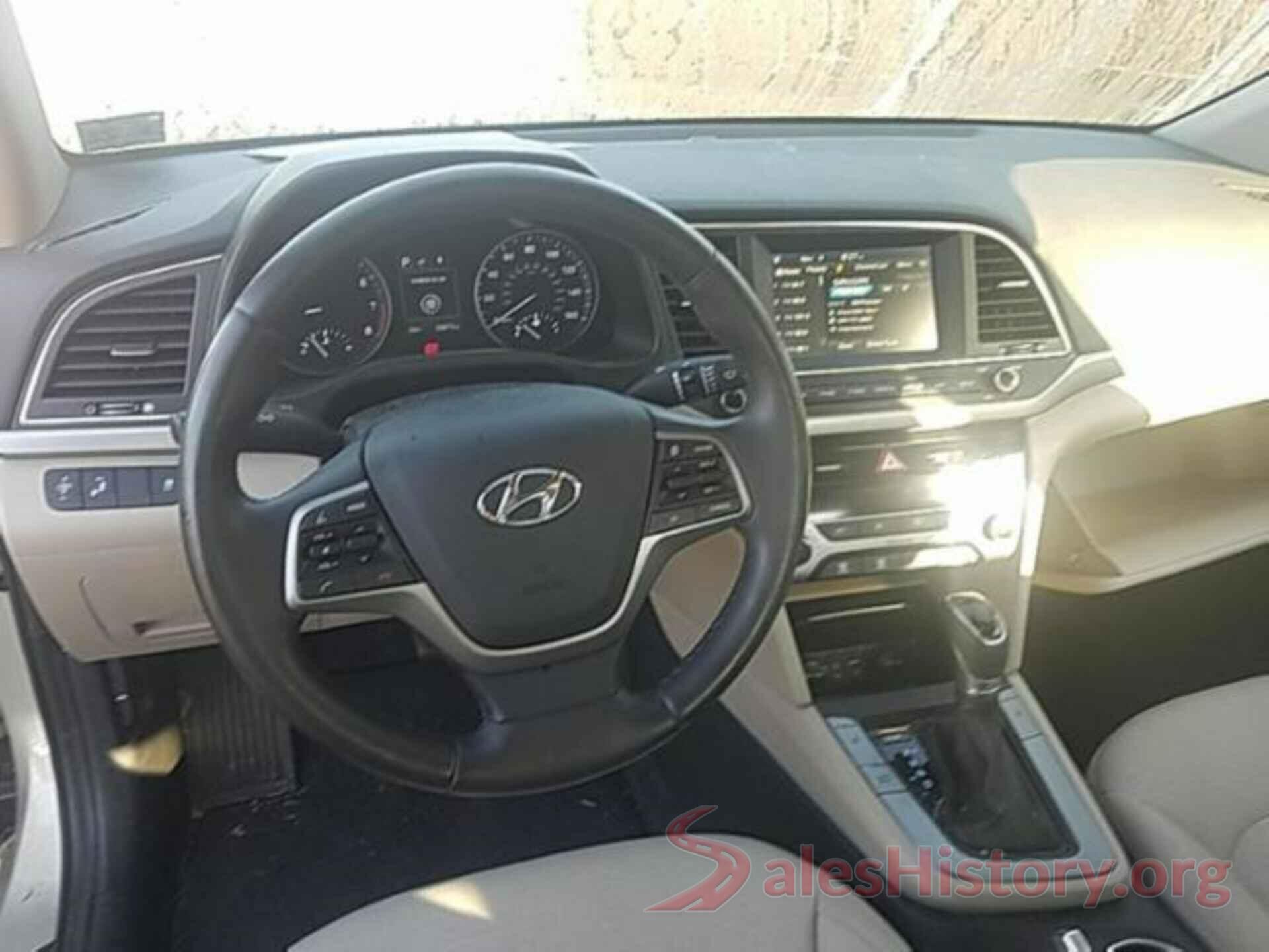 5NPD84LF1JH288200 2018 HYUNDAI ELANTRA