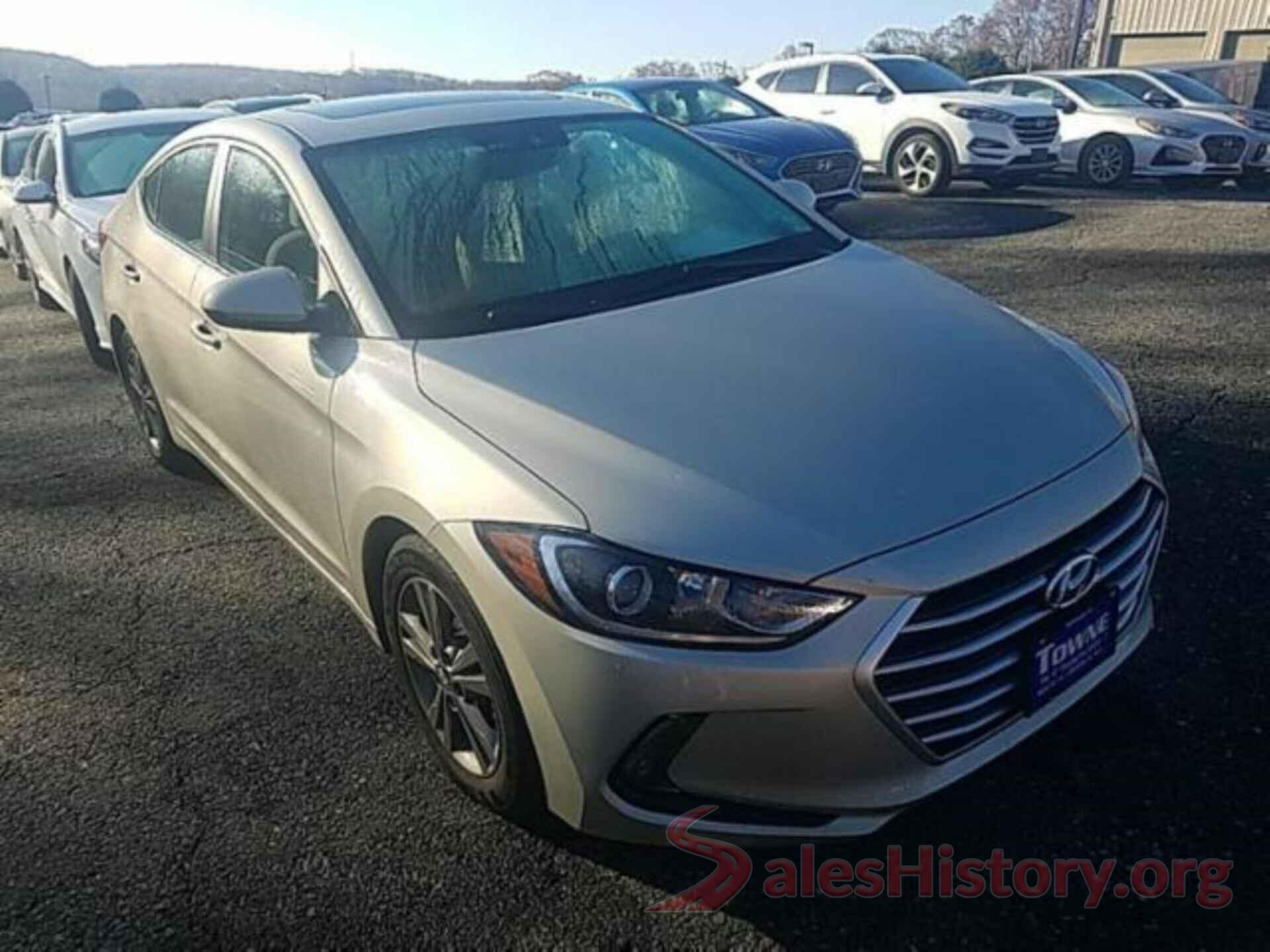 5NPD84LF1JH288200 2018 HYUNDAI ELANTRA