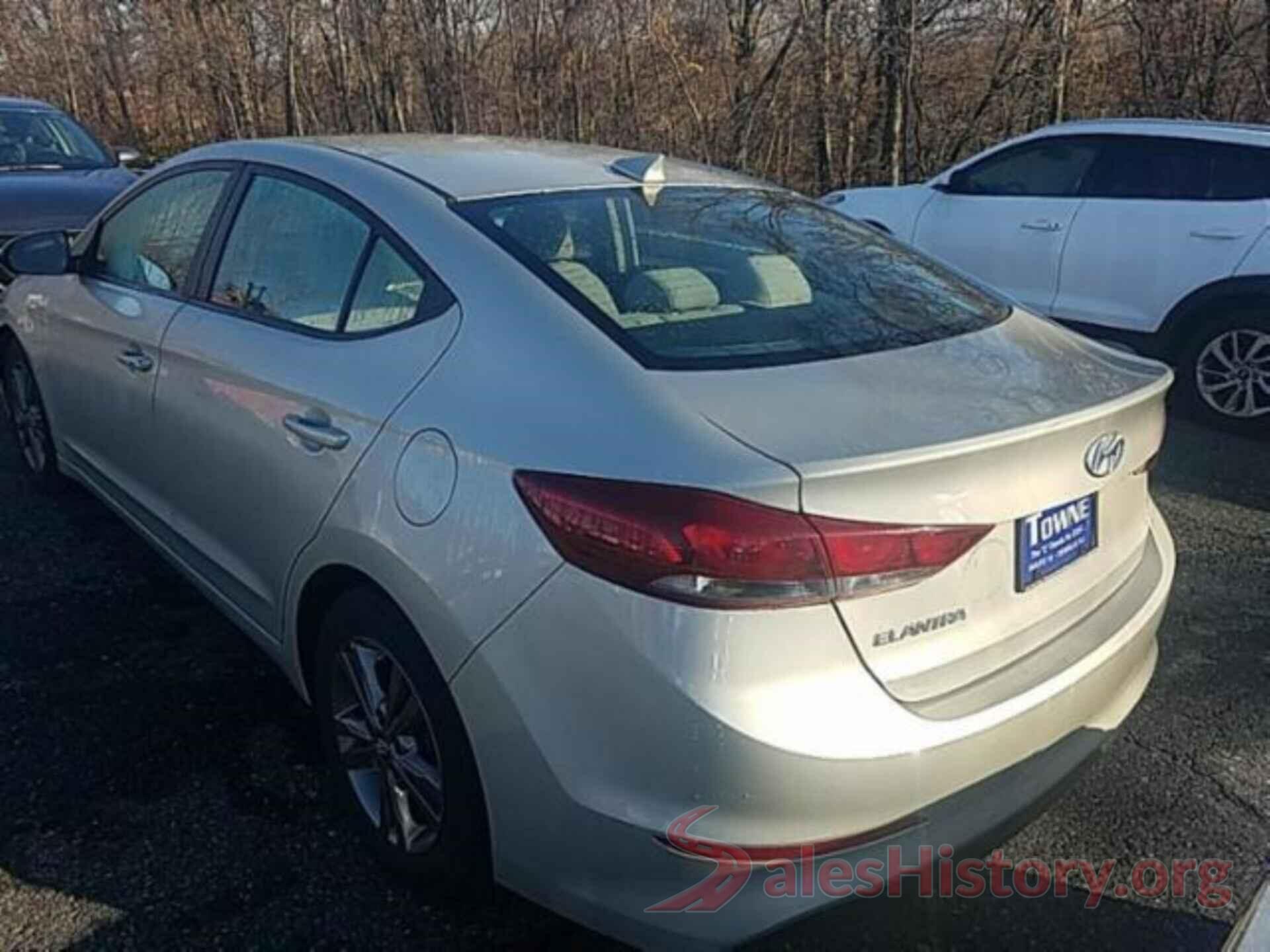 5NPD84LF1JH288200 2018 HYUNDAI ELANTRA