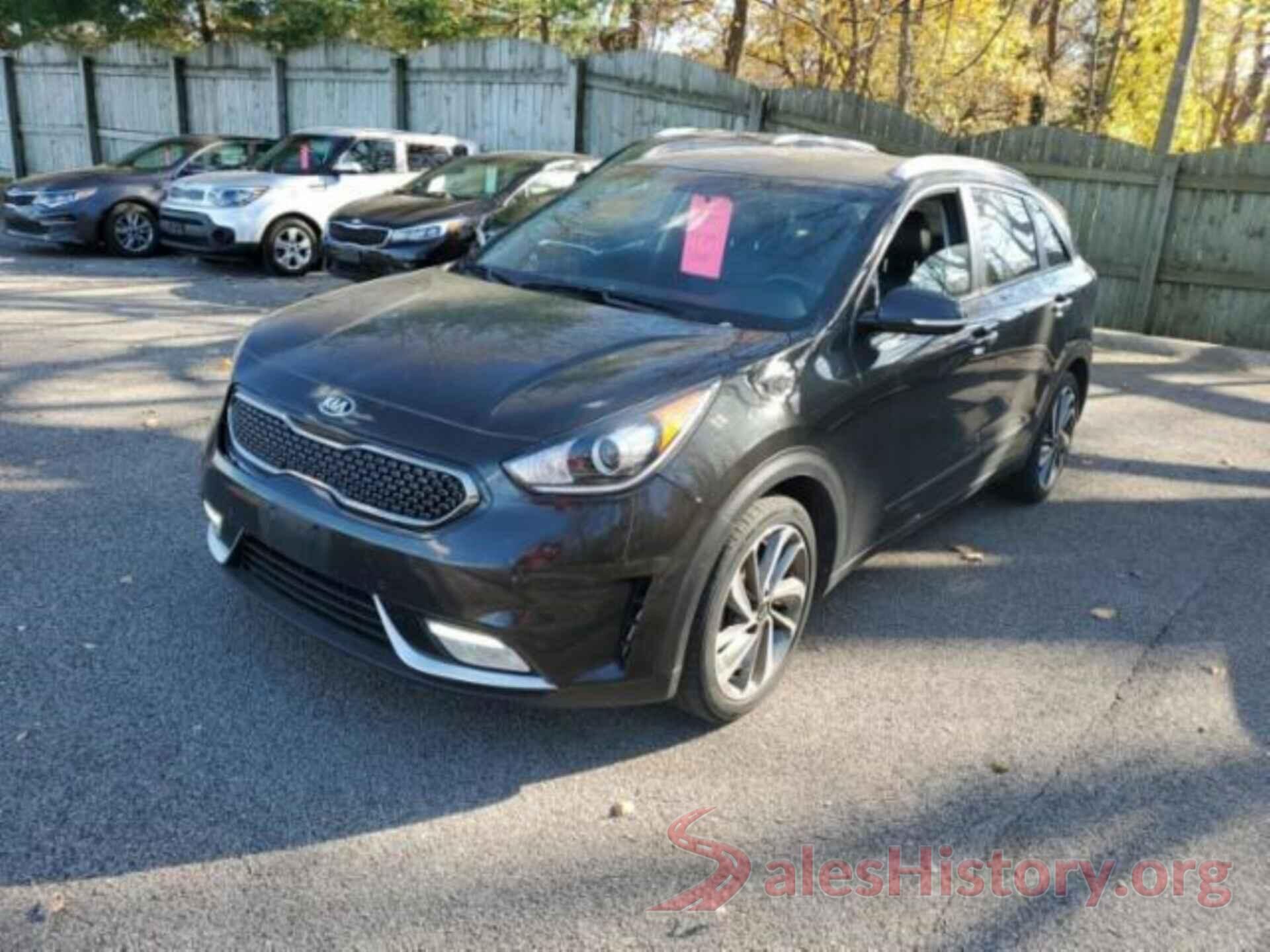 KNDCE3LC5H5076754 2017 KIA NIRO