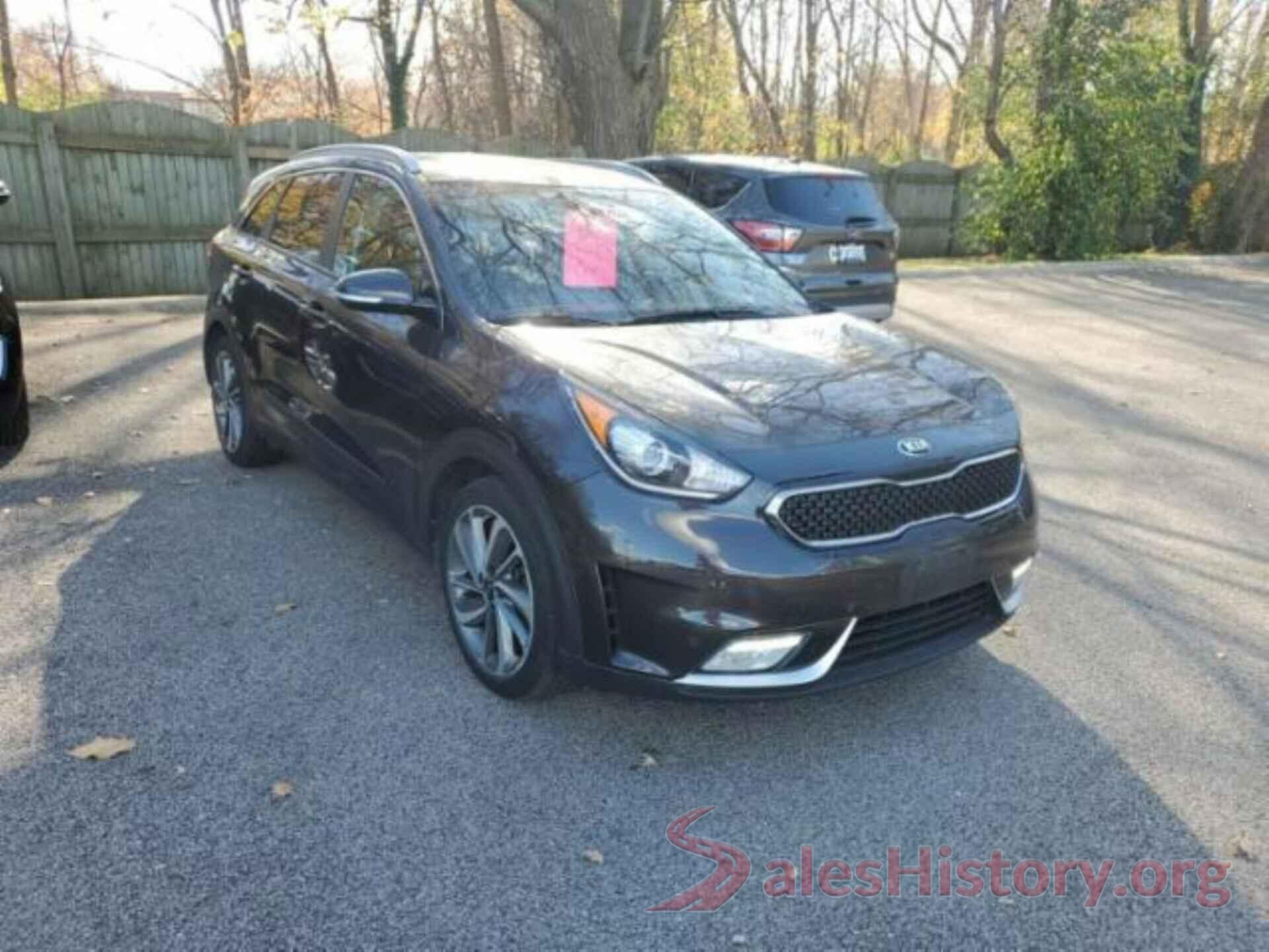 KNDCE3LC5H5076754 2017 KIA NIRO